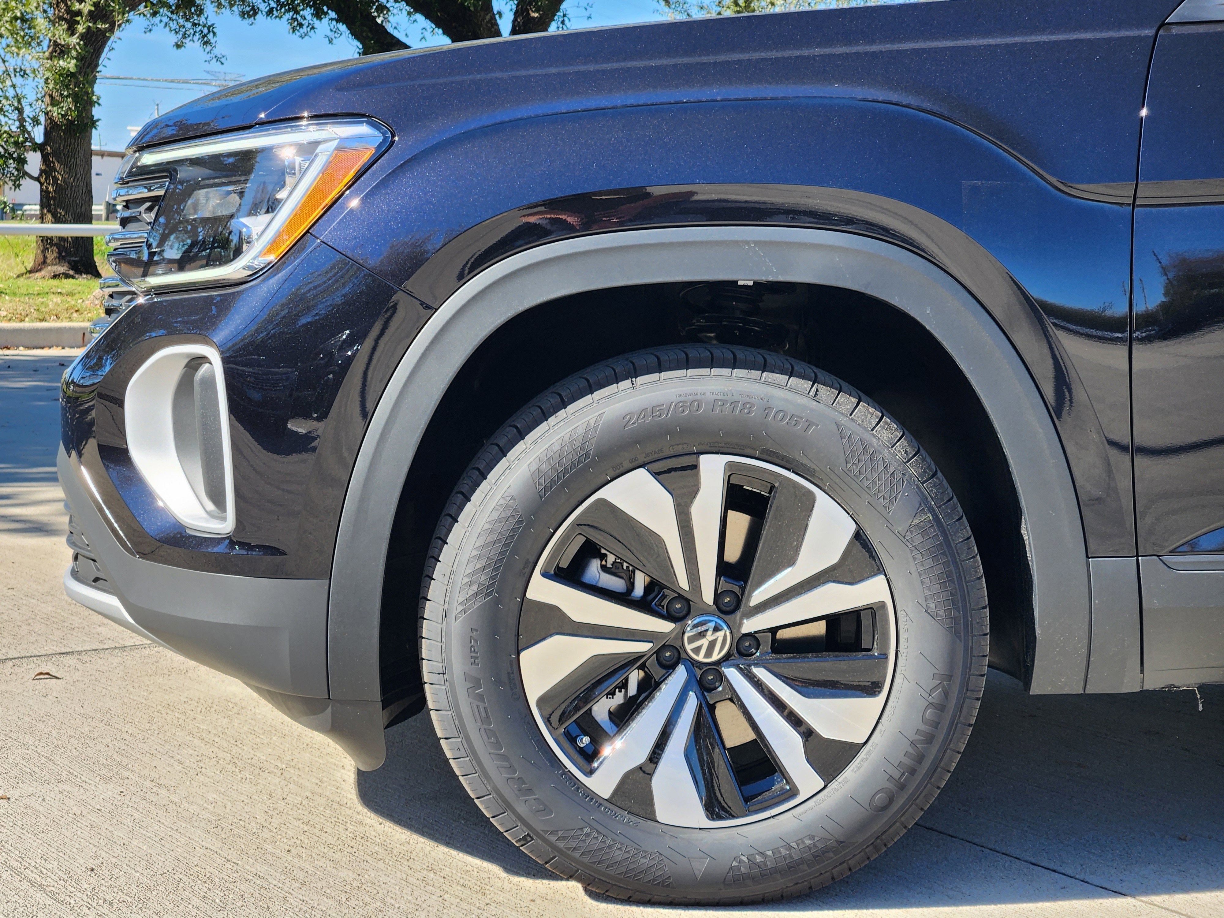 2026 Volkswagen Atlas 2.0T SE