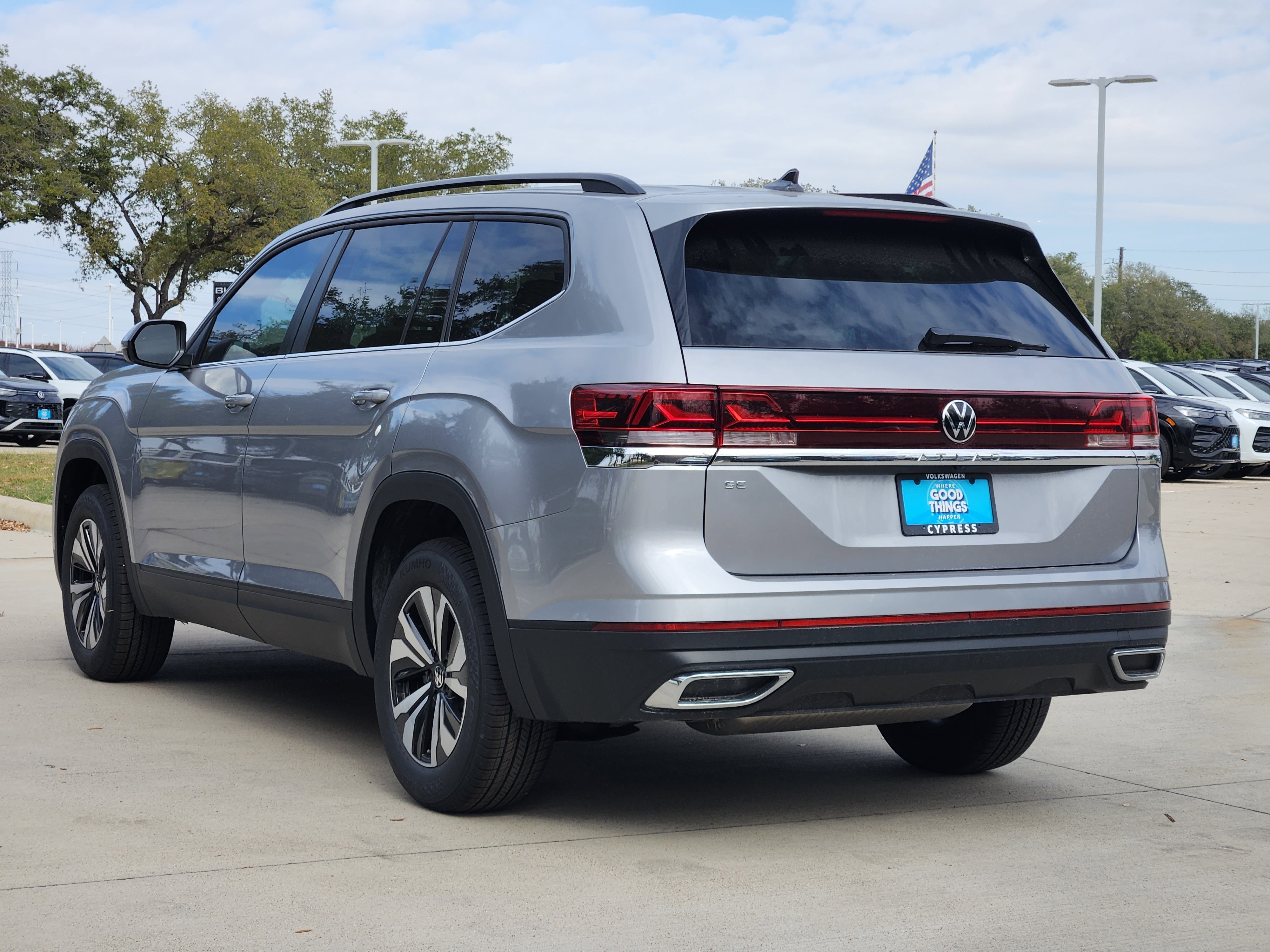 2026 Volkswagen Atlas 2.0T SE
