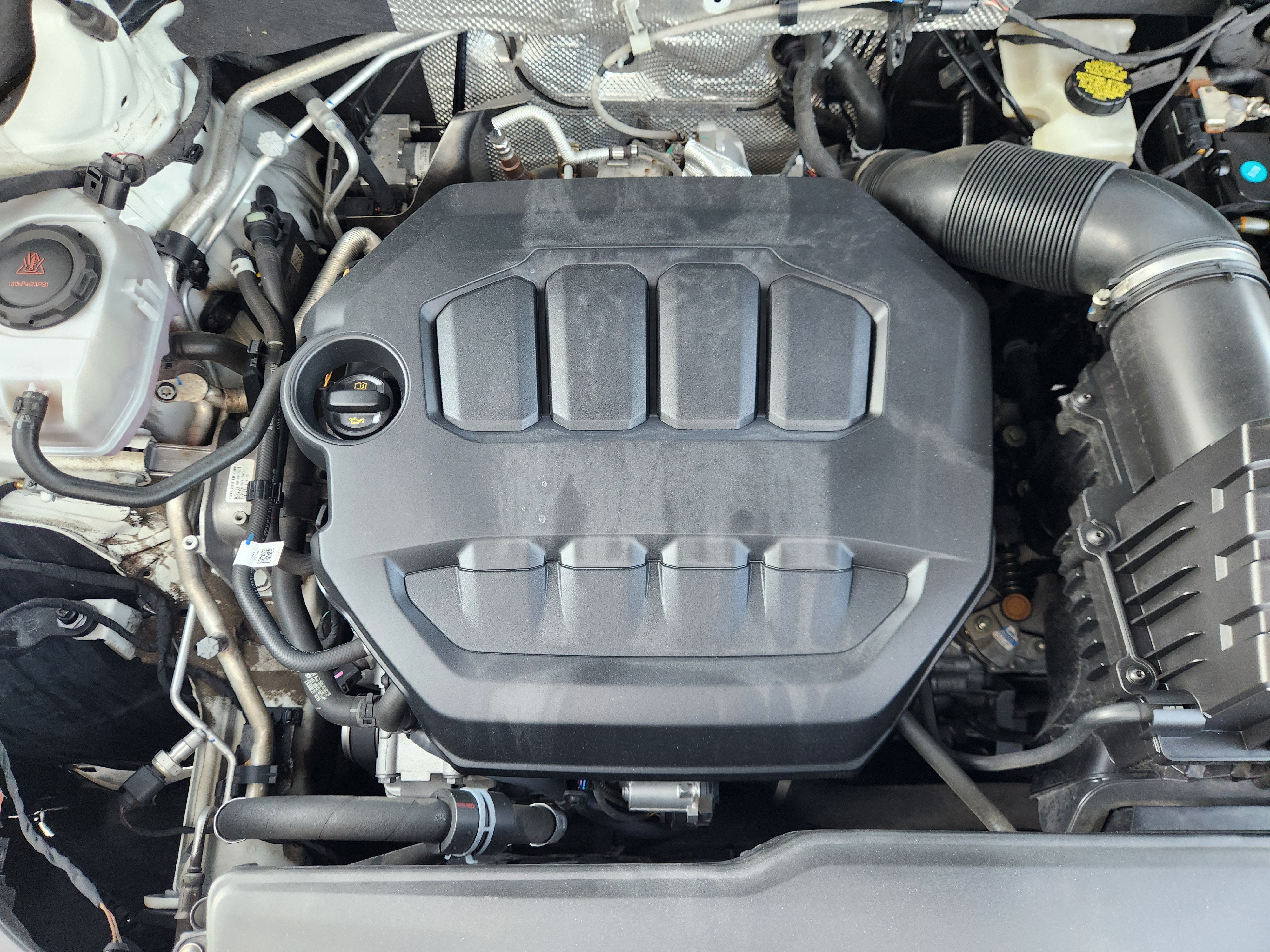 2024 Volkswagen Atlas 2.0T SE