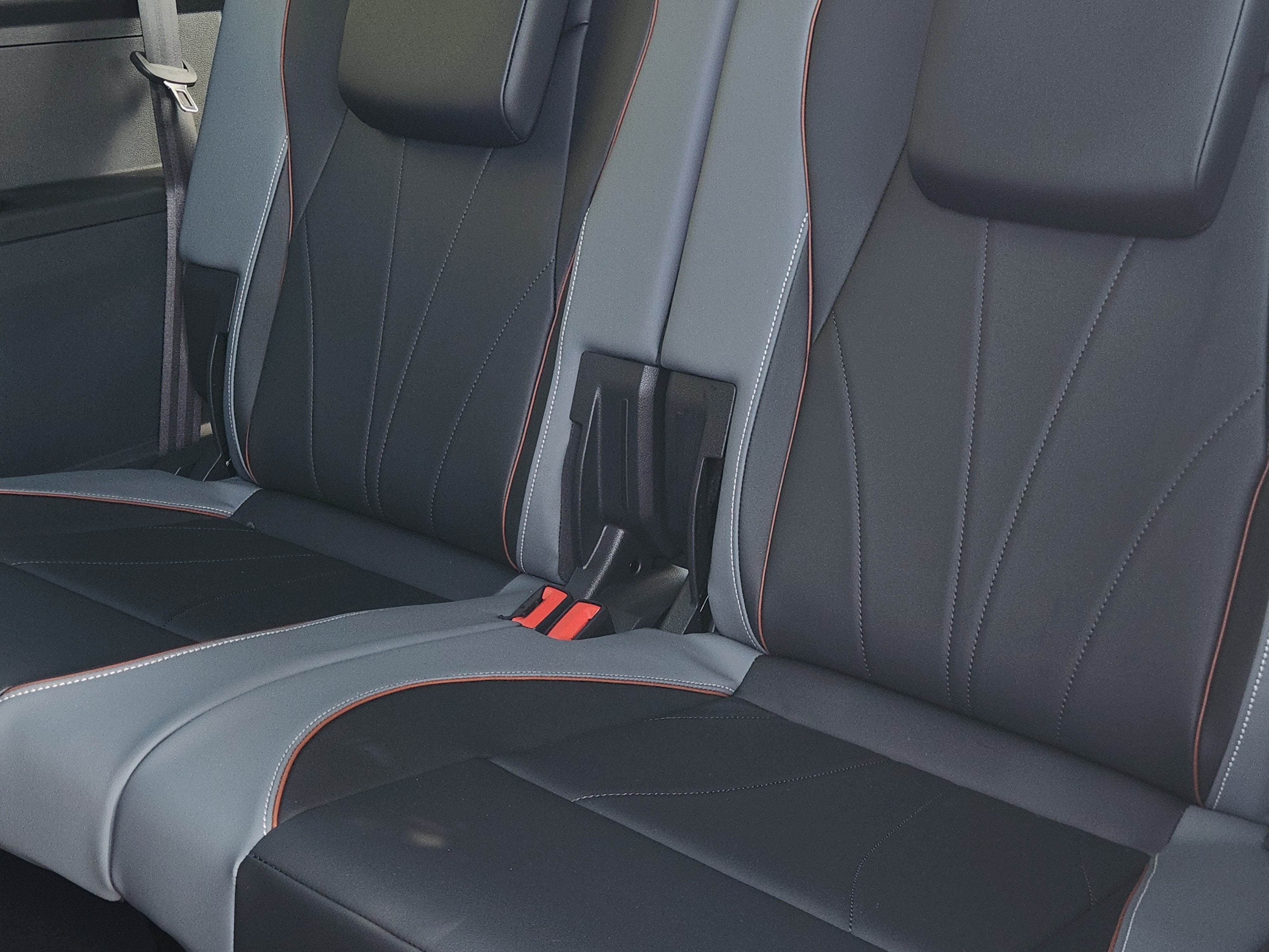 2027 Volkswagen Atlas SEL Premium R-Line