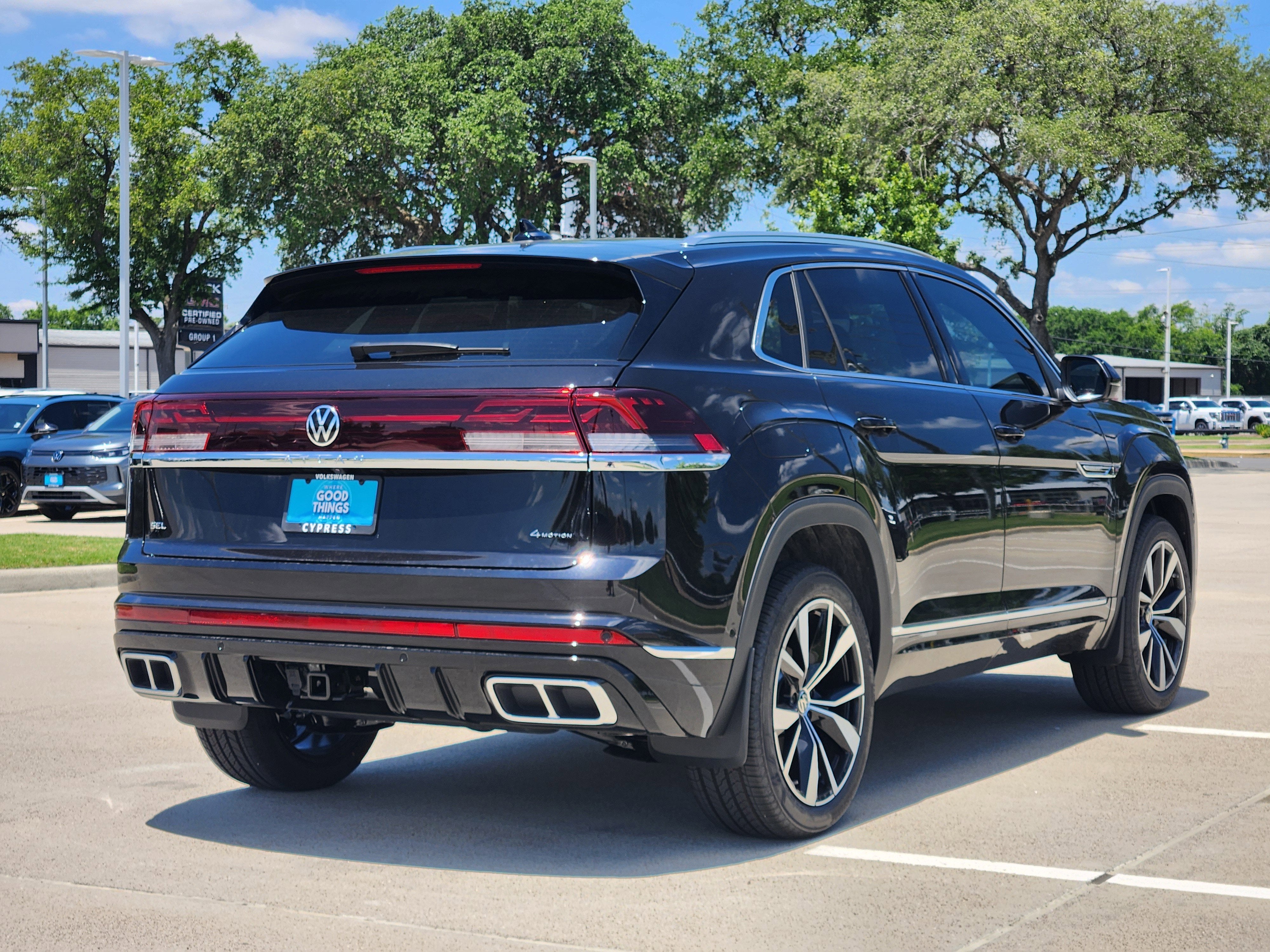 2026 Volkswagen Atlas Cross Sport 2.0T SEL Premium R-Line
