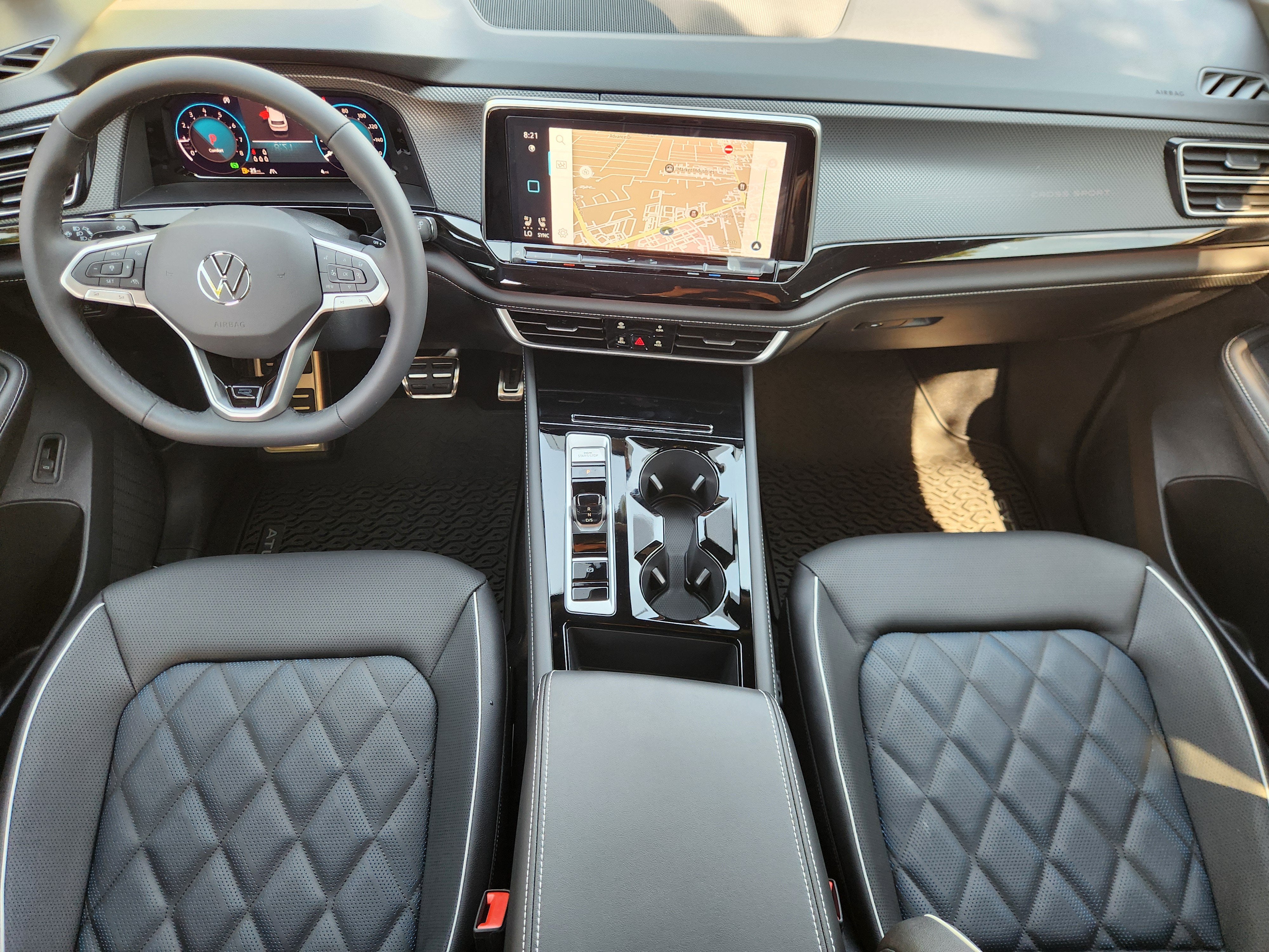 2026 Volkswagen Atlas Cross Sport 2.0T SEL Premium R-Line