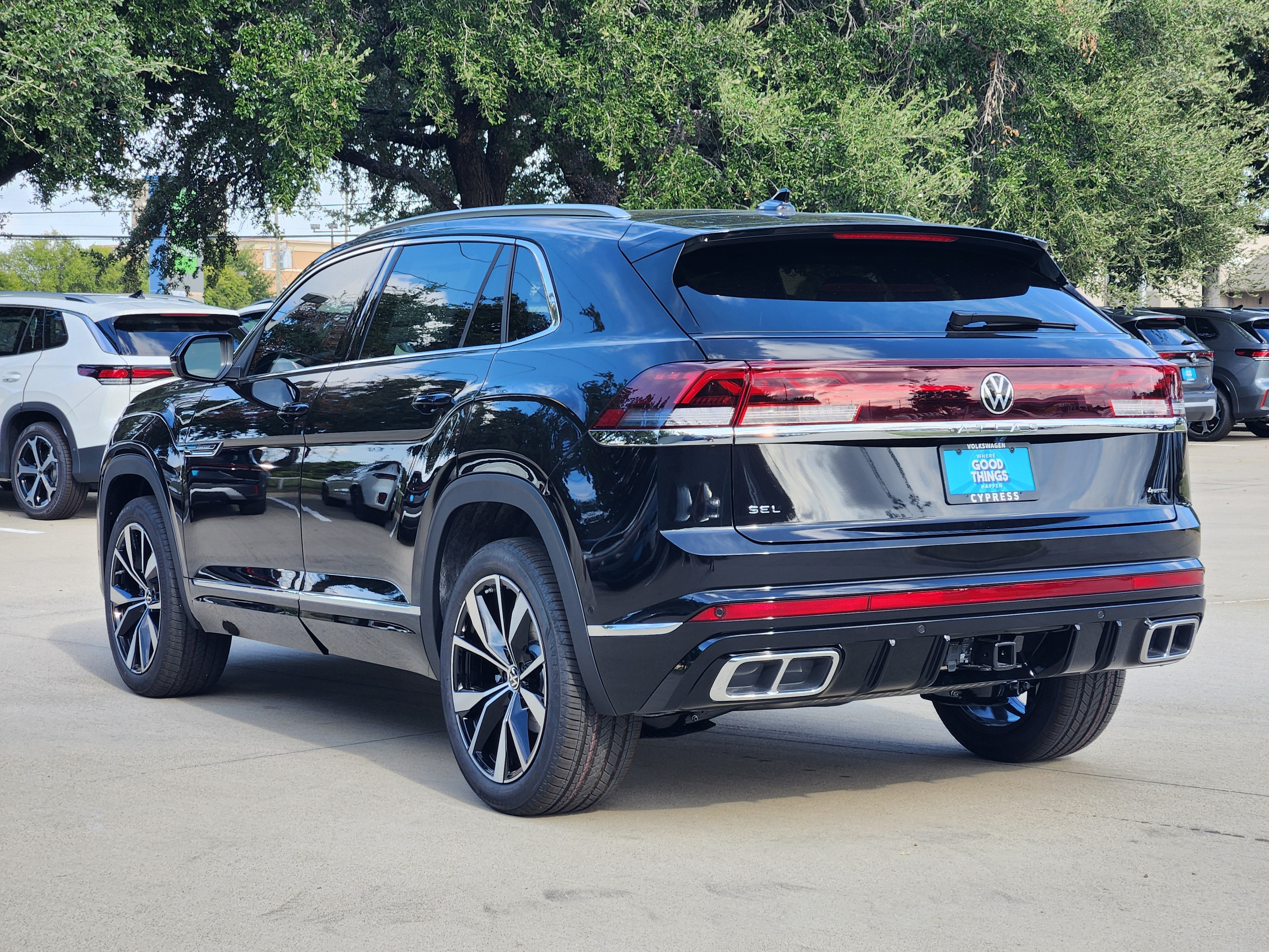 2026 Volkswagen Atlas Cross Sport 2.0T SEL Premium R-Line