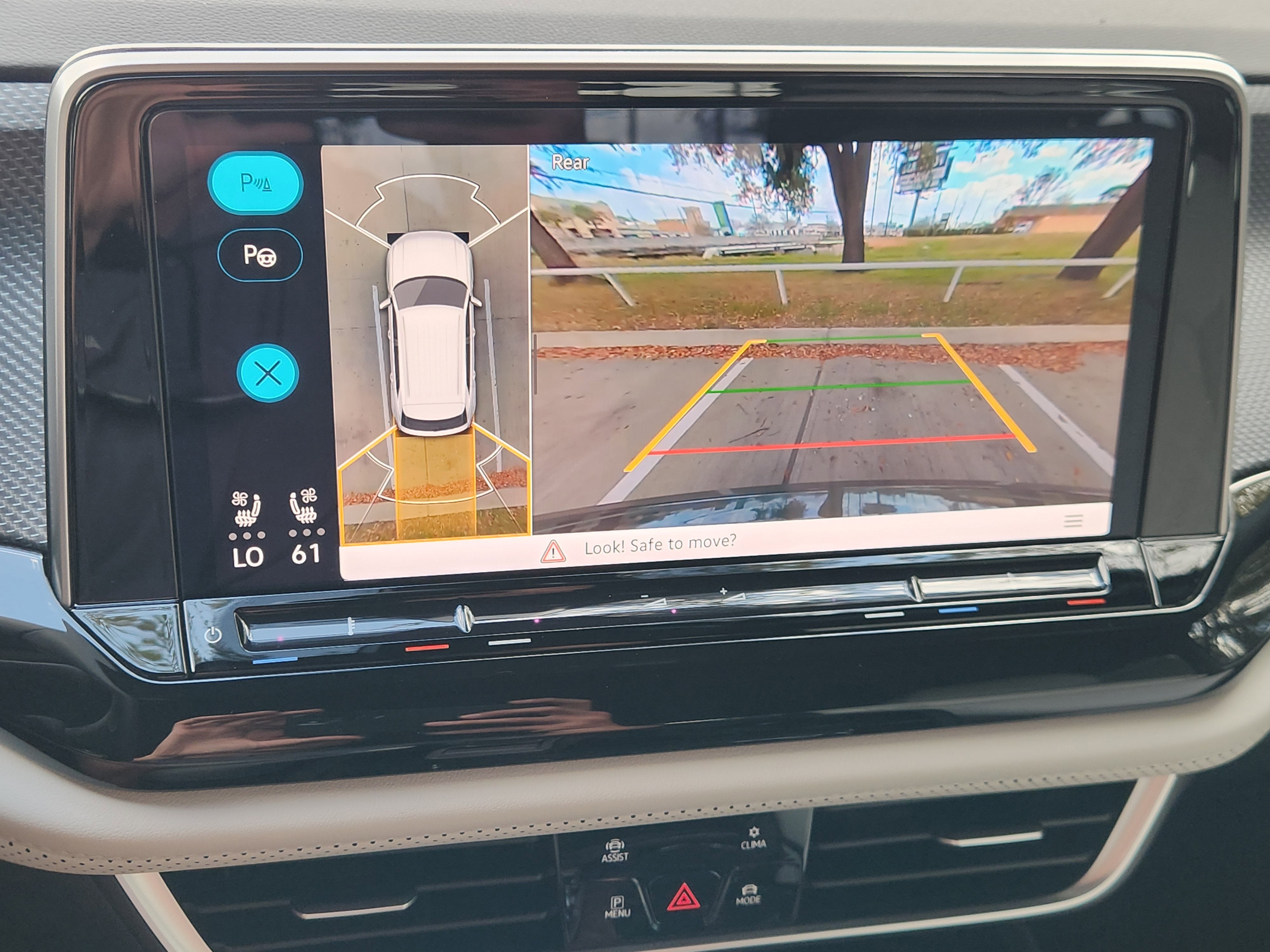 2026 Volkswagen Atlas Cross Sport 2.0T SEL Premium R-Line