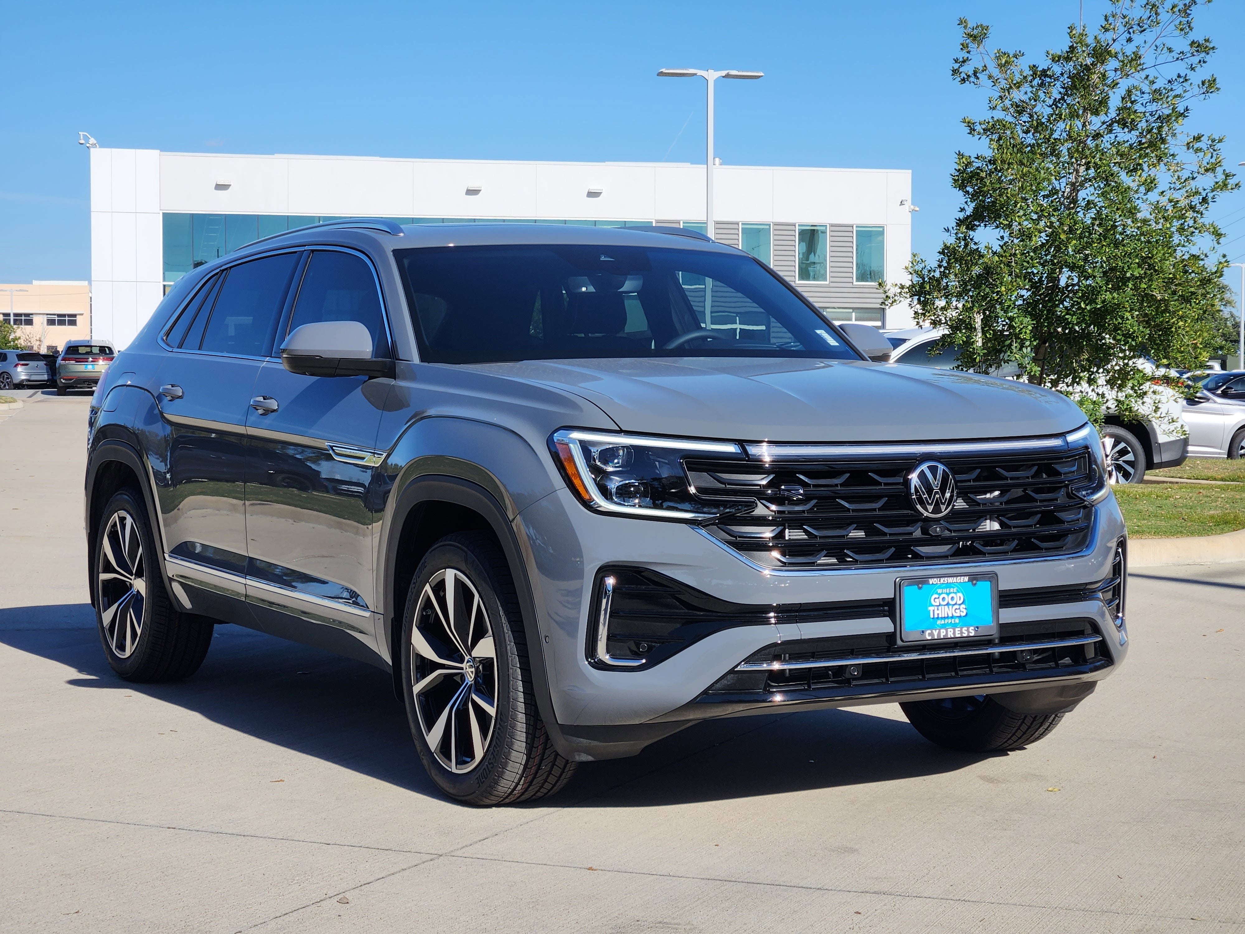 2026 Volkswagen Atlas Cross Sport 2.0T SEL Premium R-Line