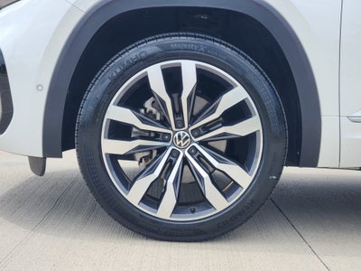 2023 Volkswagen Atlas Cross Sport 3.6L V6 SEL Premium R-Line