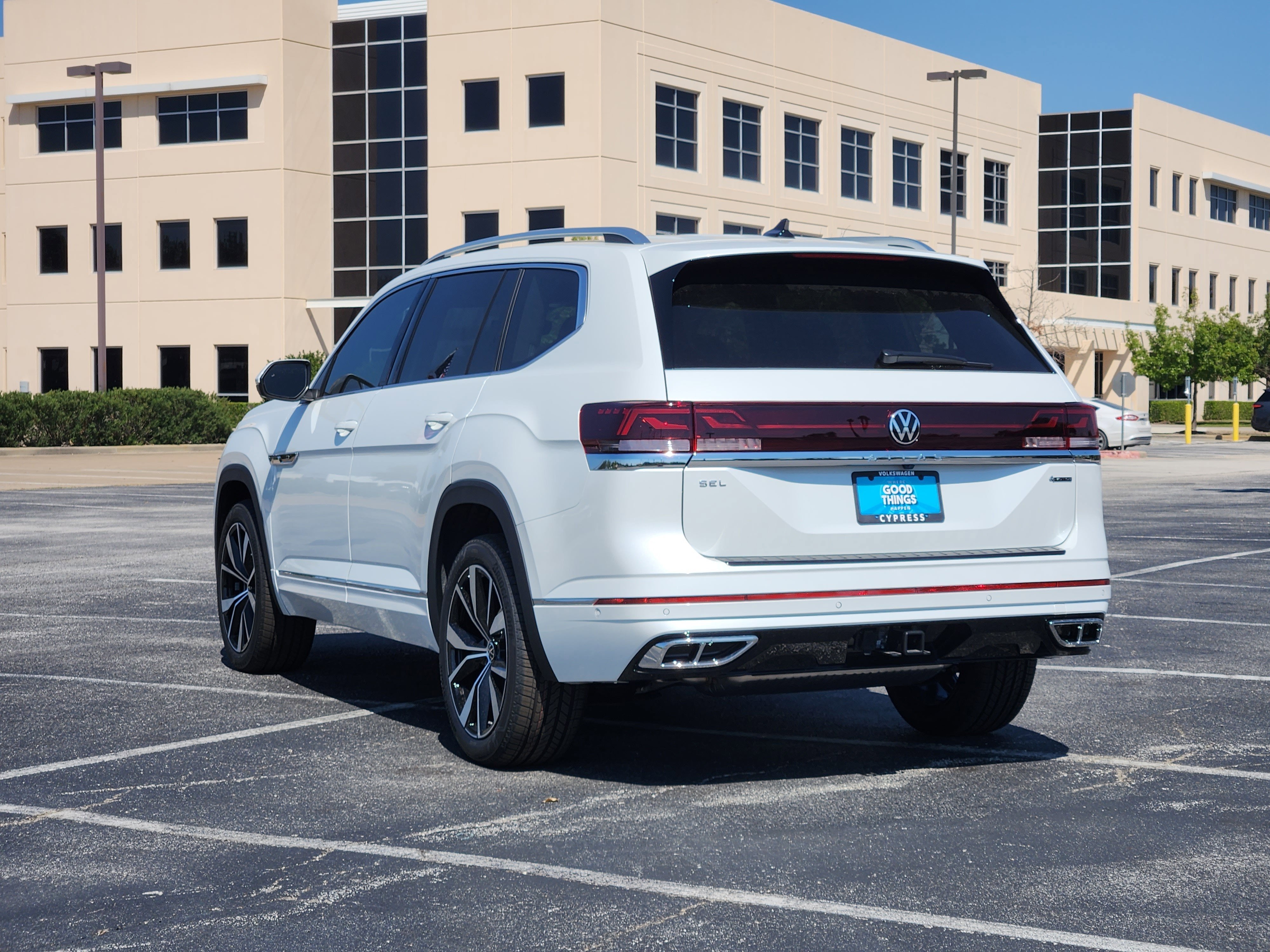 2026 Volkswagen Atlas 2.0T SEL Premium R-Line