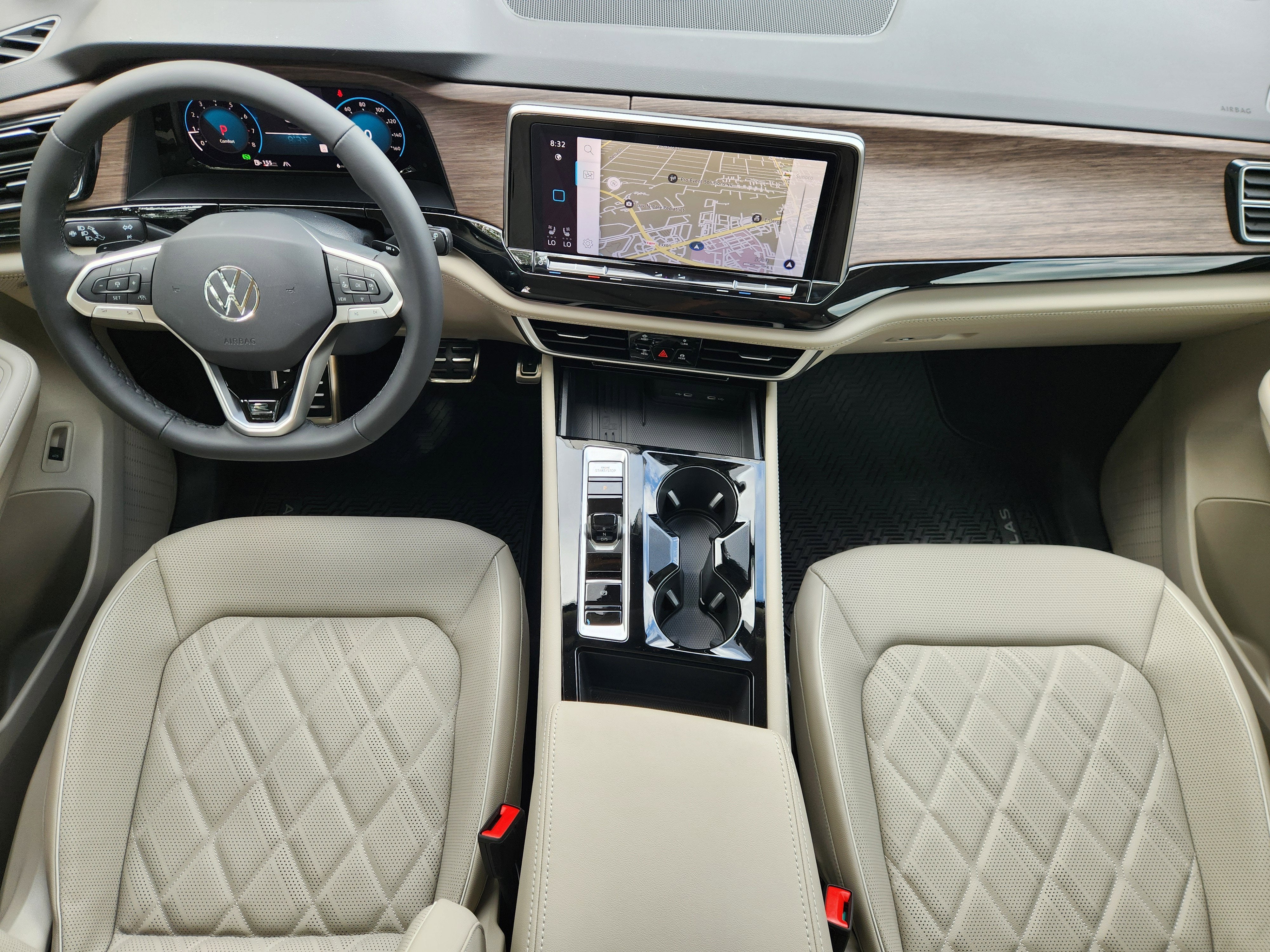 2026 Volkswagen Atlas 2.0T SEL Premium R-Line