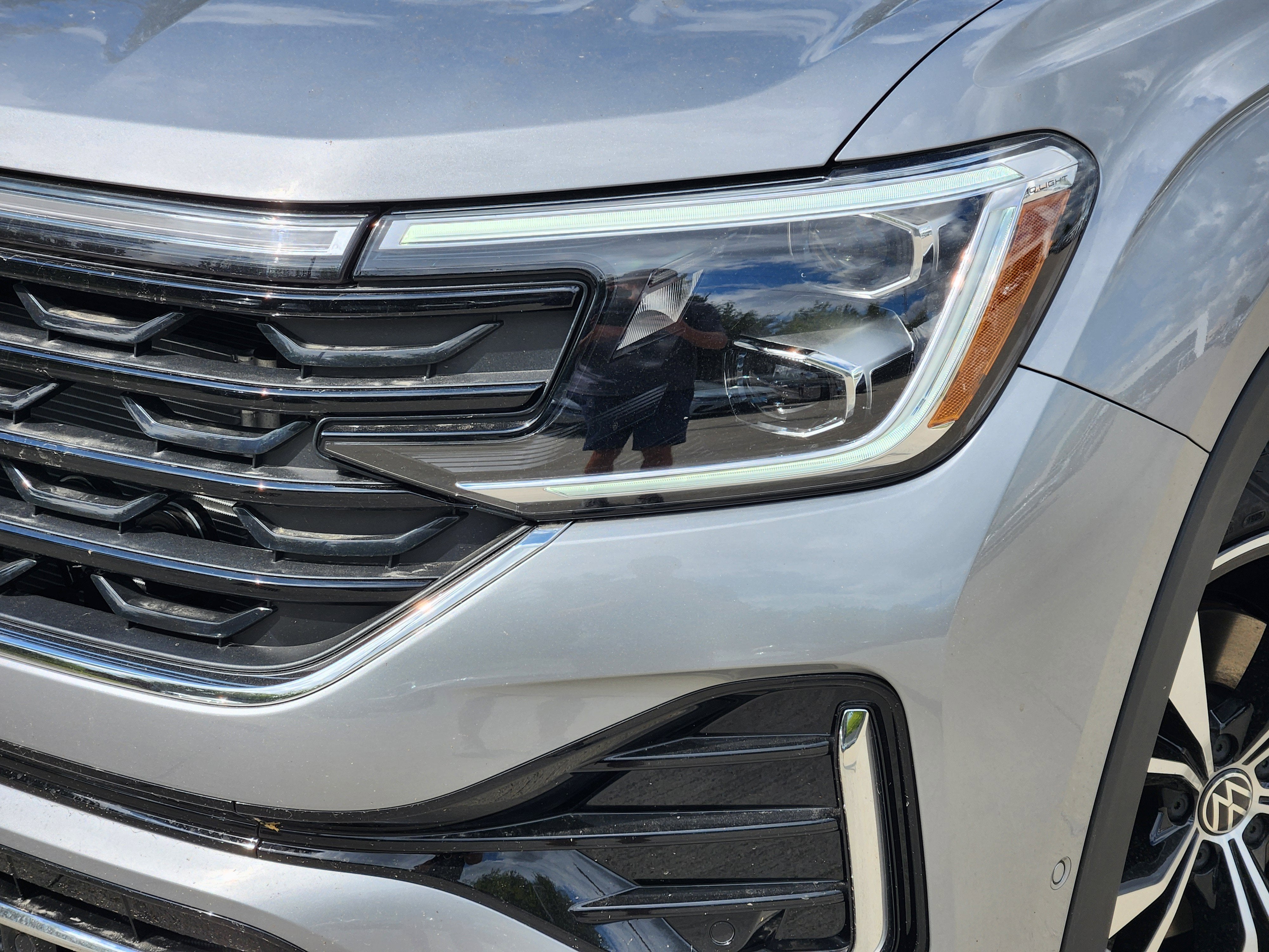 2026 Volkswagen Atlas 2.0T SEL Premium R-Line