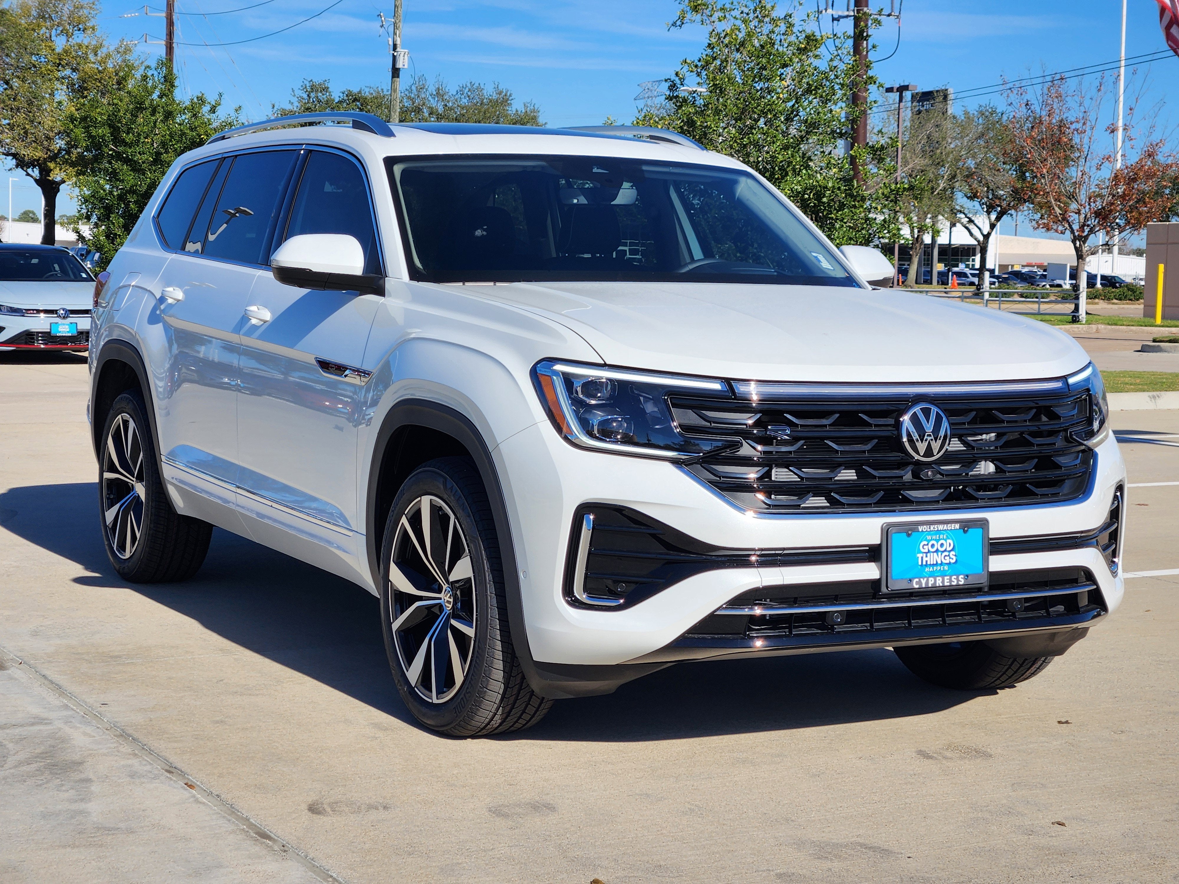 2026 Volkswagen Atlas 2.0T SEL Premium R-Line