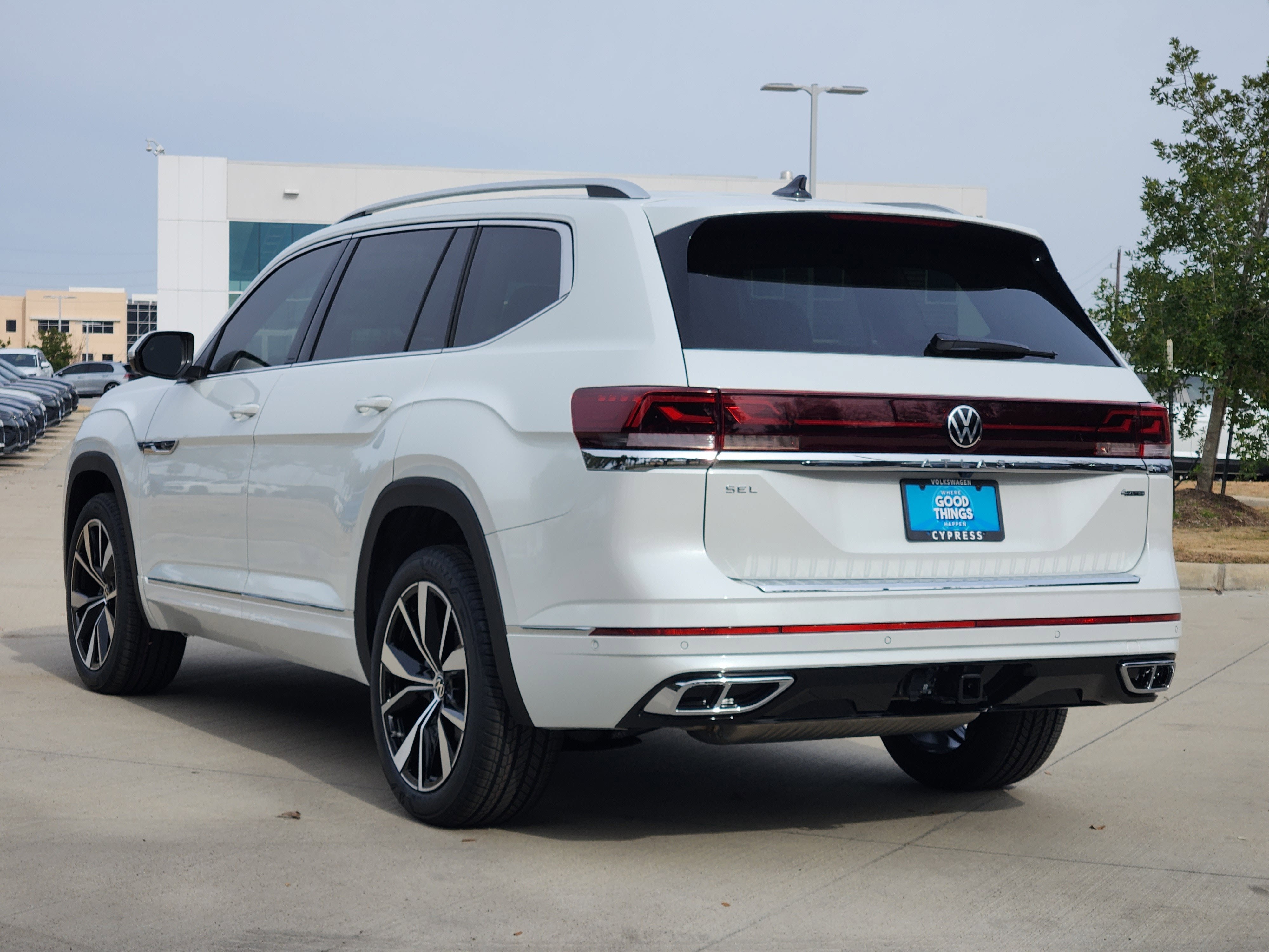 2026 Volkswagen Atlas 2.0T SEL Premium R-Line