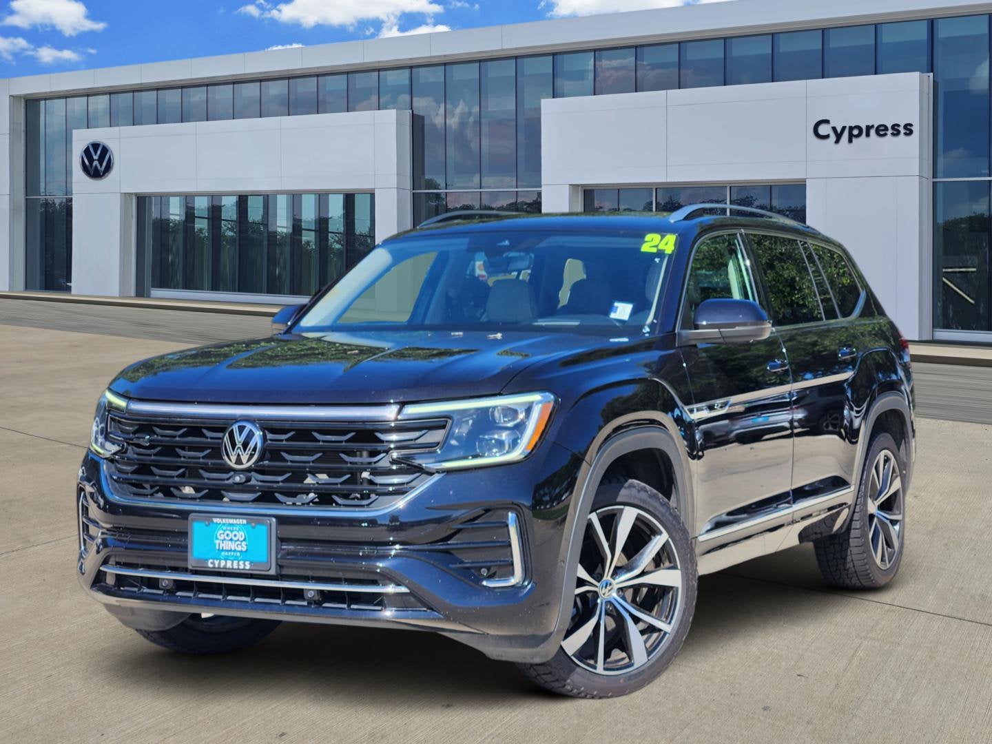 2024 Volkswagen Atlas 2.0T SEL Premium R-Line