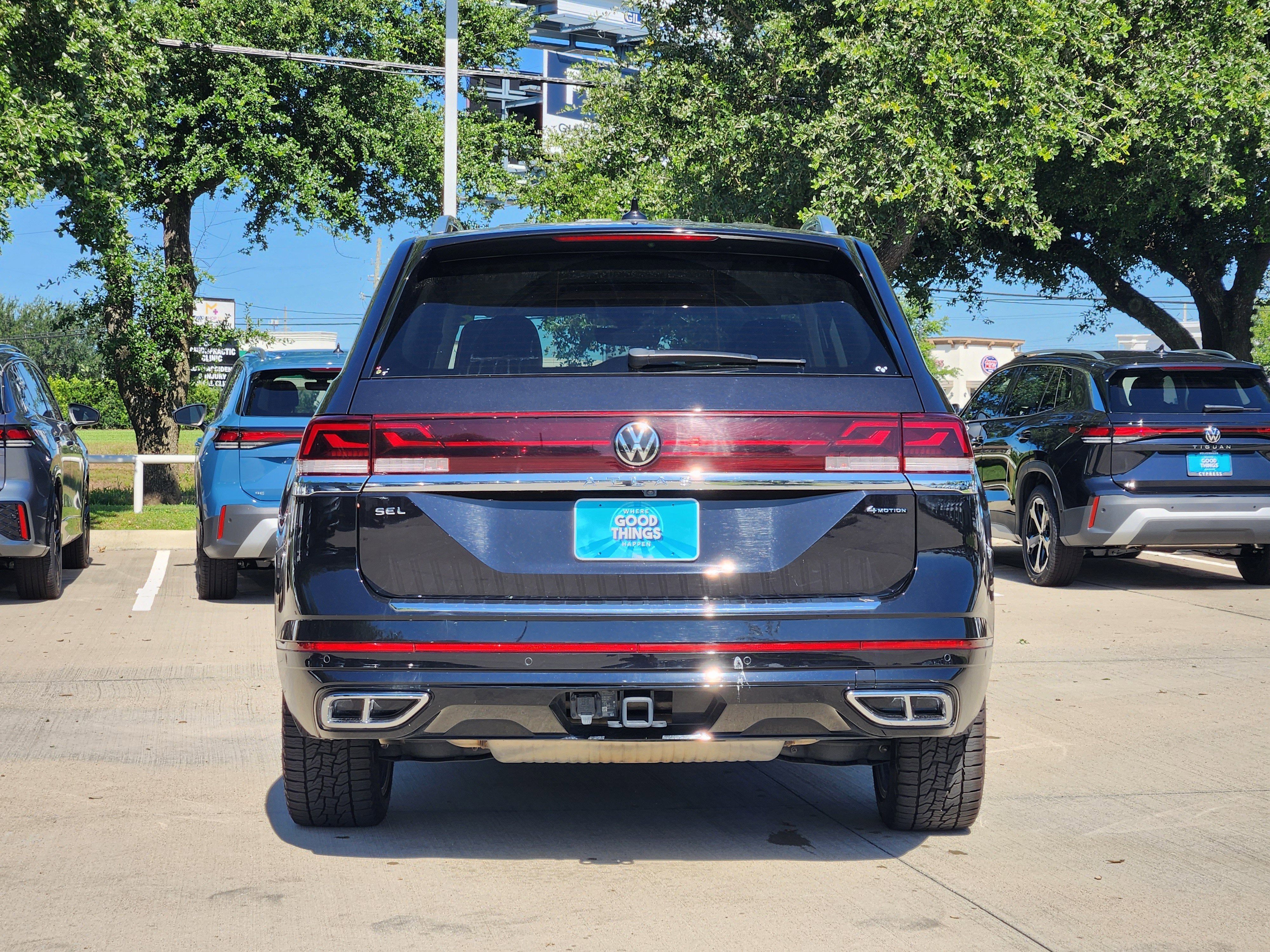 2024 Volkswagen Atlas 2.0T SEL Premium R-Line