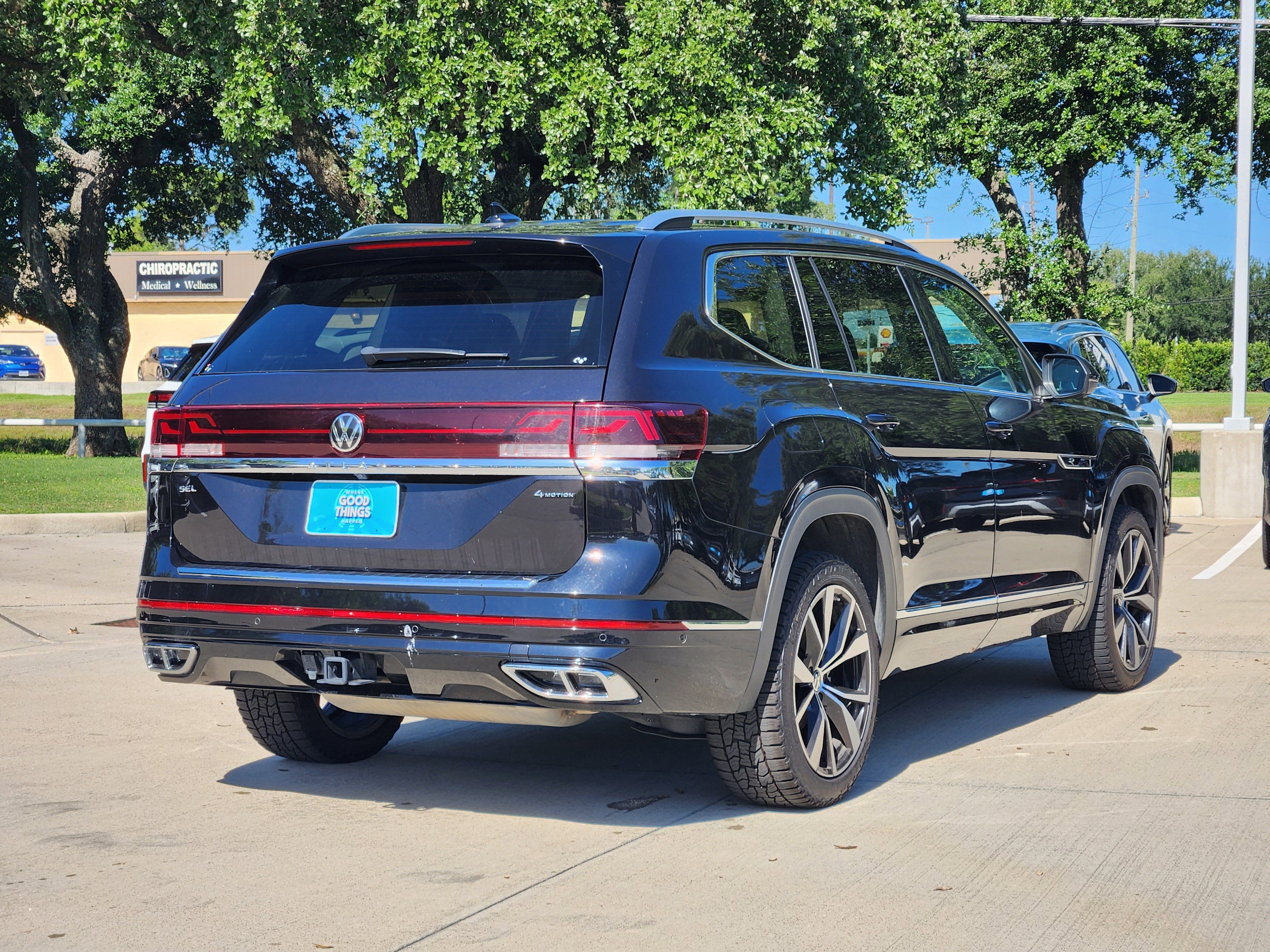 2024 Volkswagen Atlas 2.0T SEL Premium R-Line