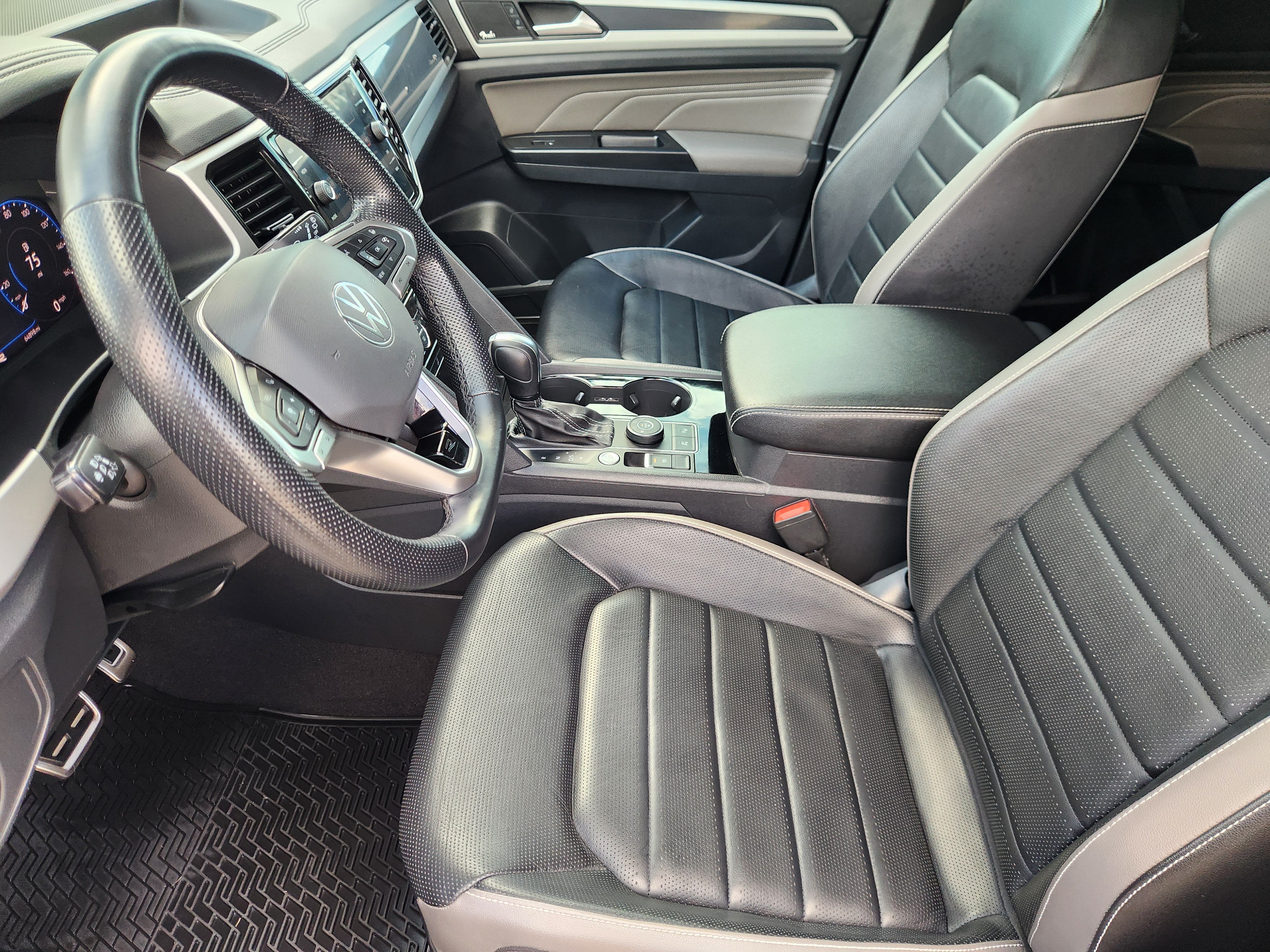 2021 Volkswagen Atlas 3.6L V6 SEL Premium R-Line