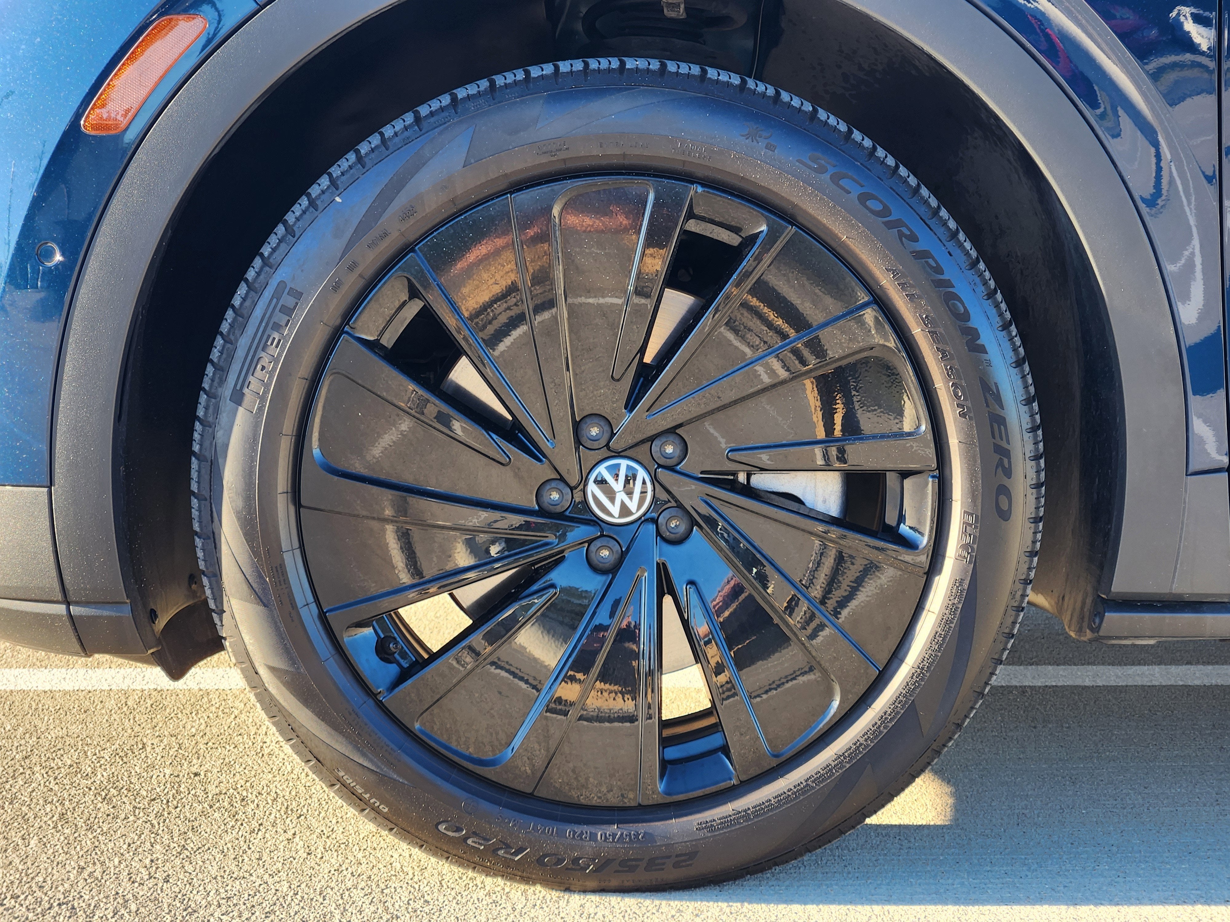 2023 Volkswagen ID.4 Pro S Plus