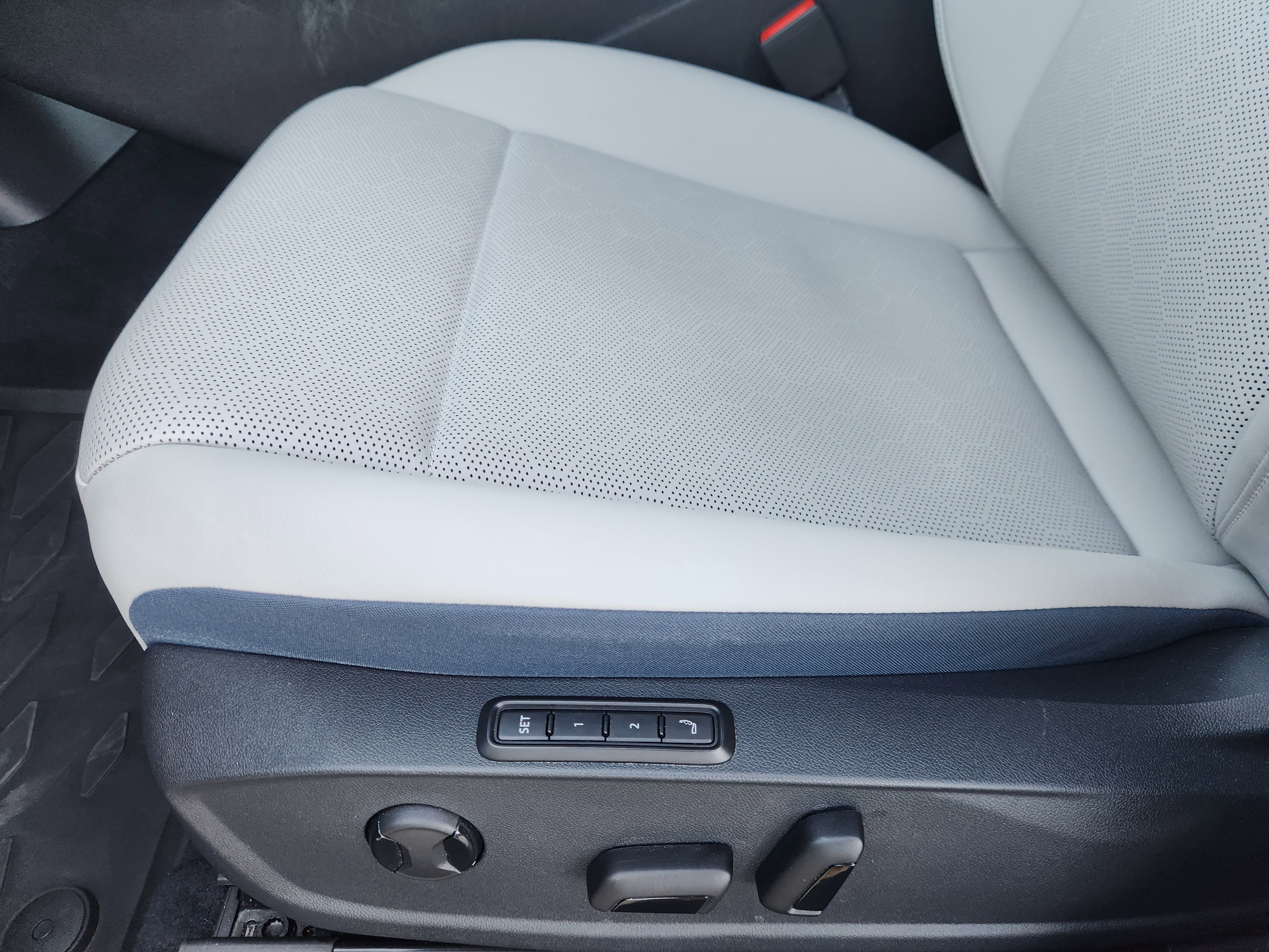 2023 Volkswagen ID.4 Pro S Plus