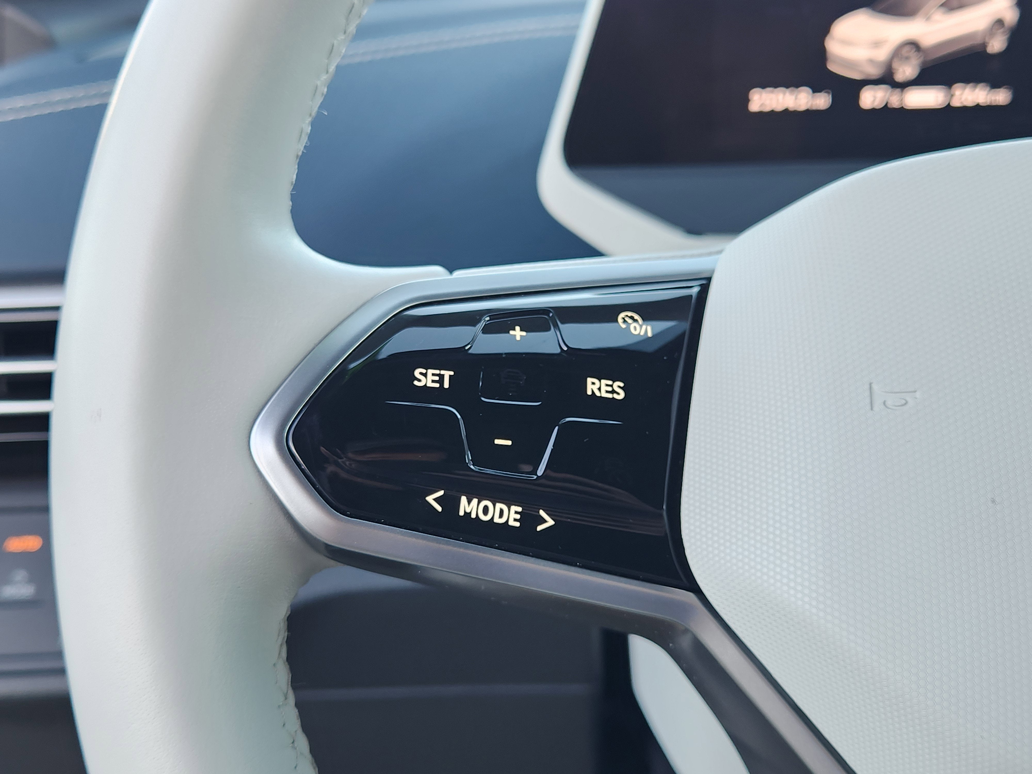 2023 Volkswagen ID.4 Pro S Plus