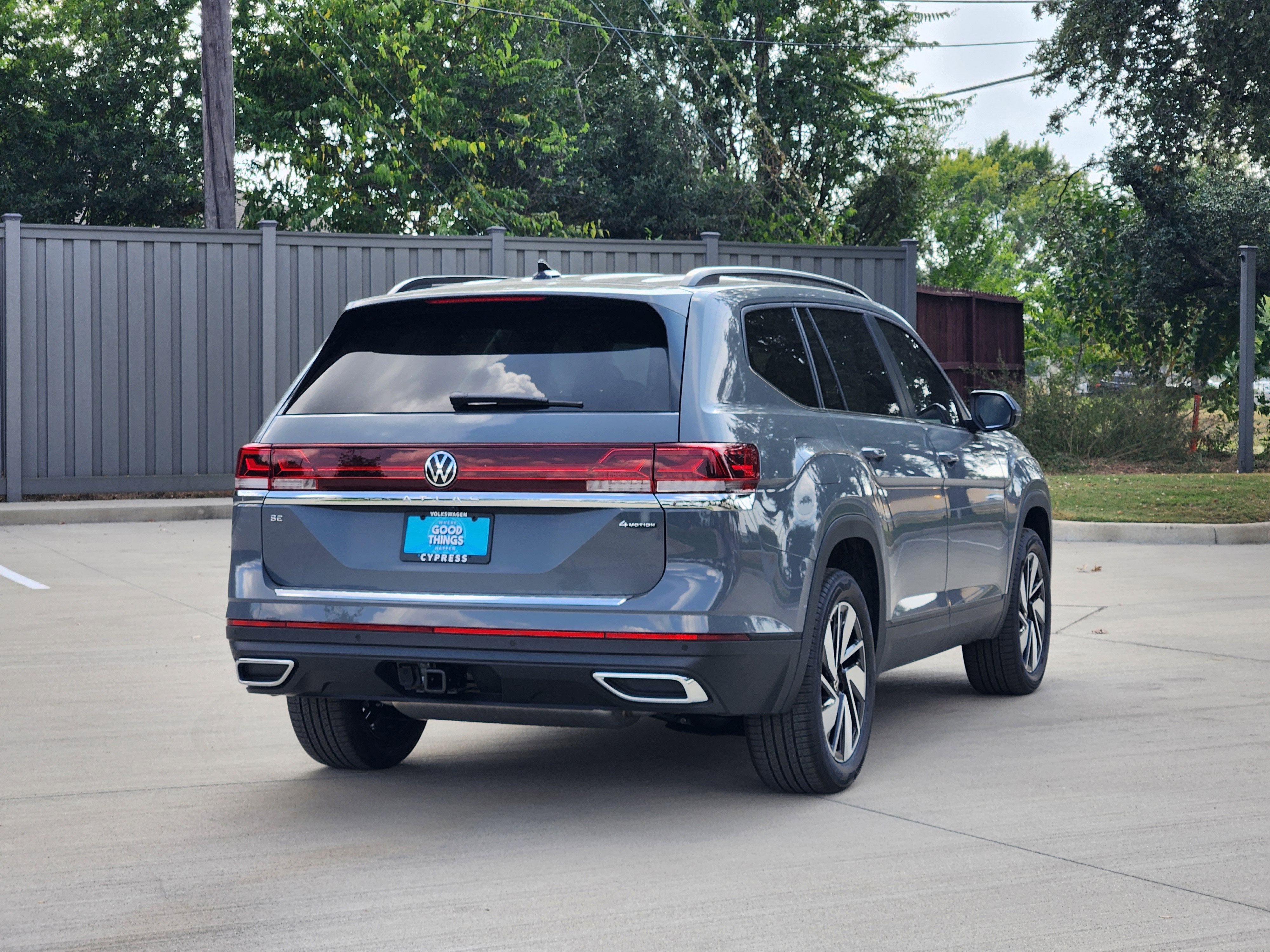 2026 Volkswagen Atlas 2.0T SE w/Technology