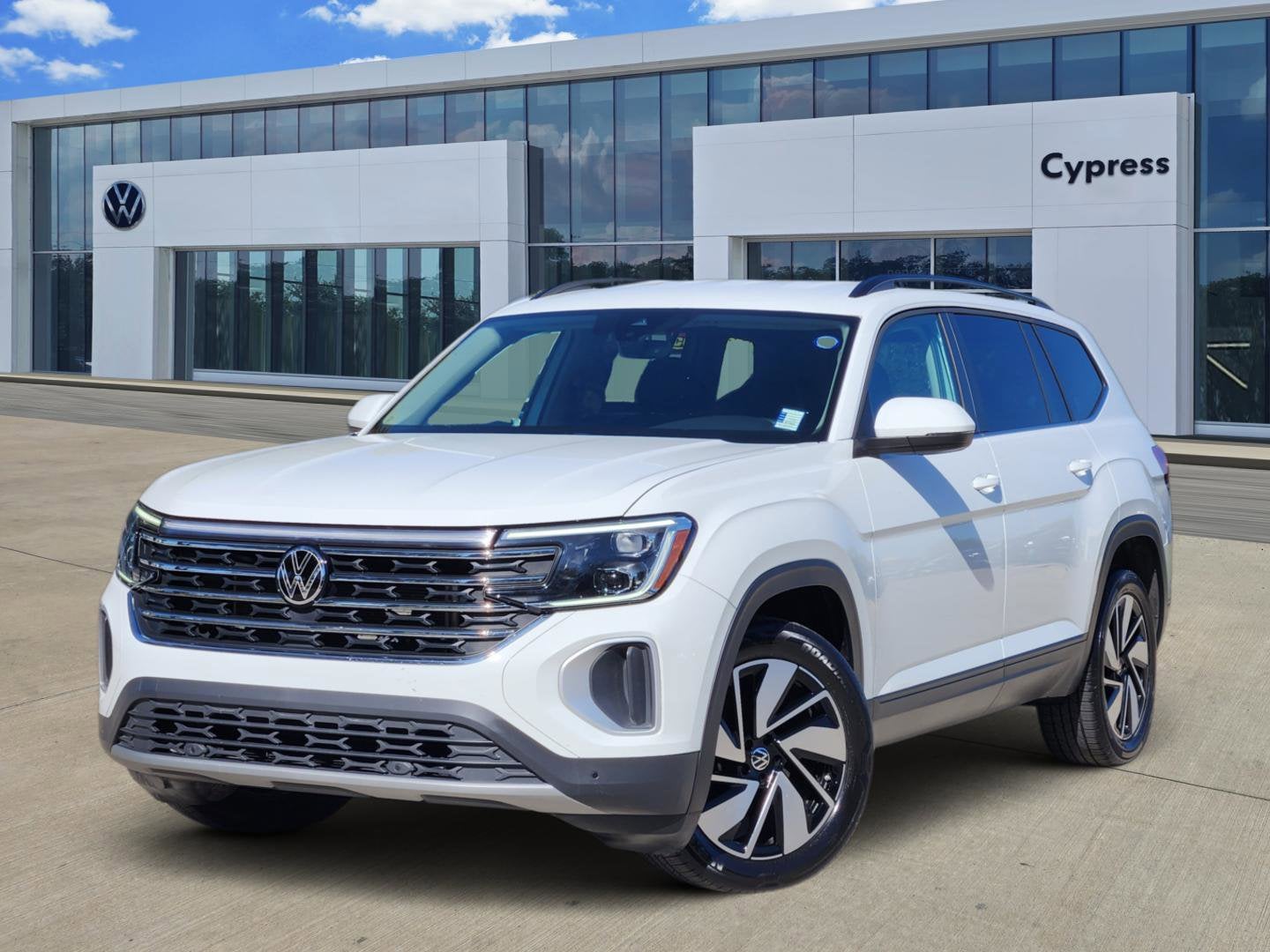 2024 Volkswagen Atlas 2.0T SE w/Technology