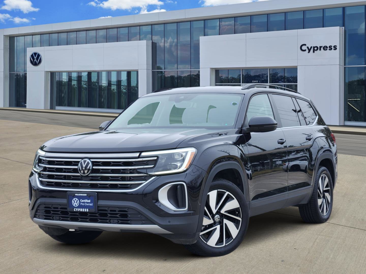 2024 Volkswagen Atlas 2.0T SE w/Technology