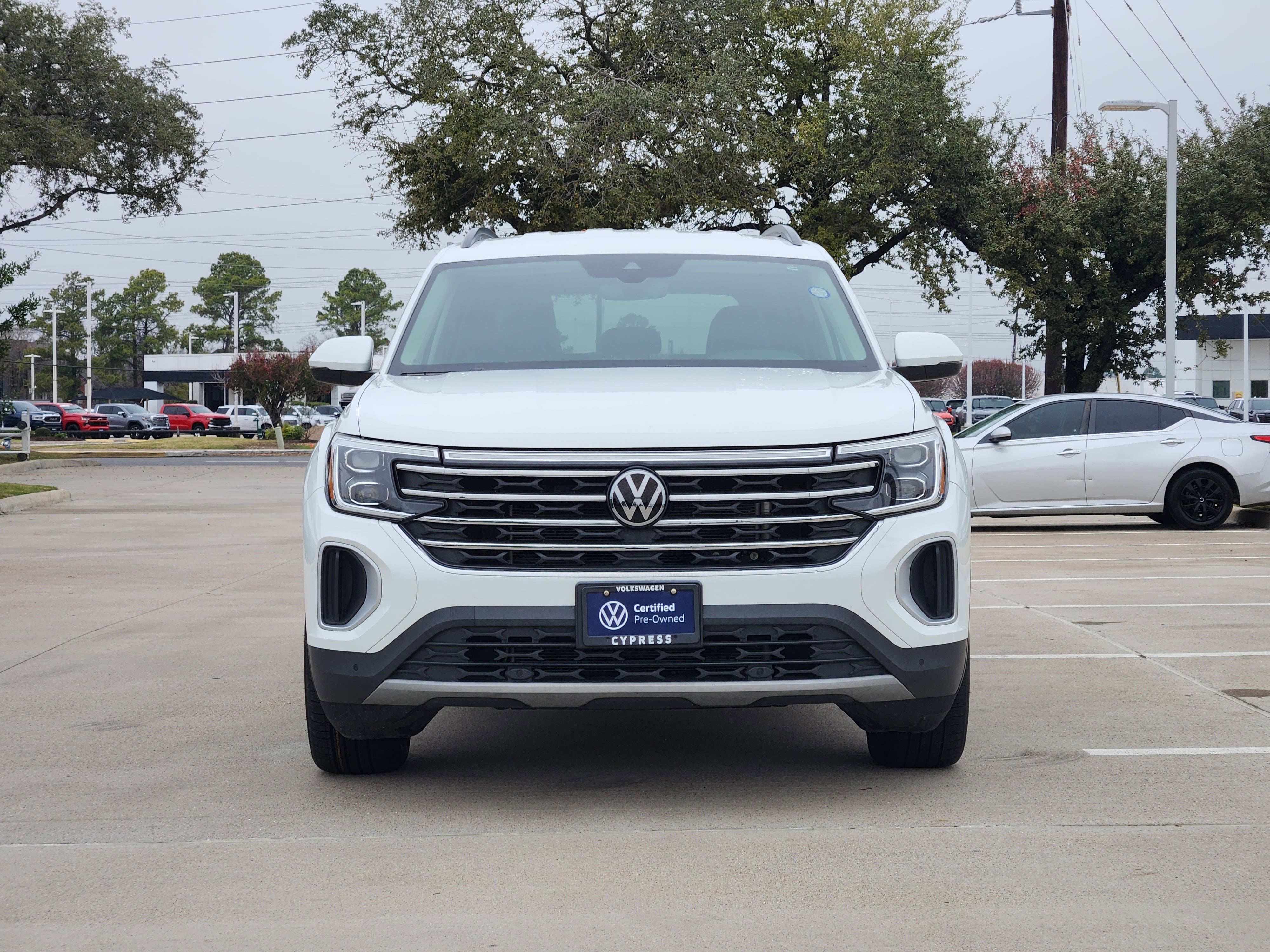 2025 Volkswagen Atlas 2.0T SE w/Technology