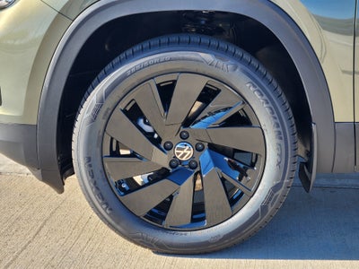 2026 Volkswagen Atlas Cross Sport 2.0T SE w/Technology