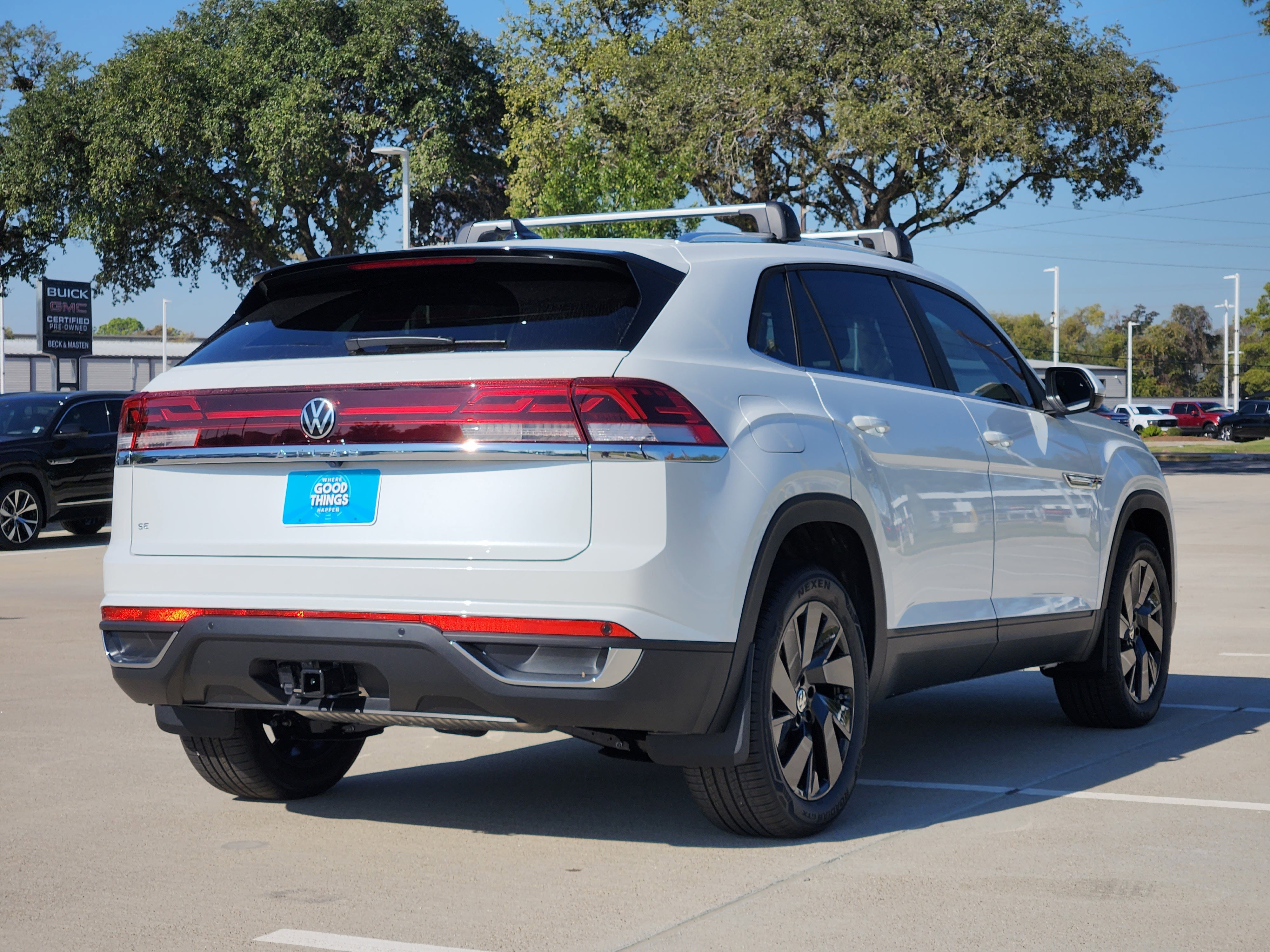 2026 Volkswagen Atlas Cross Sport 2.0T SE w/Technology