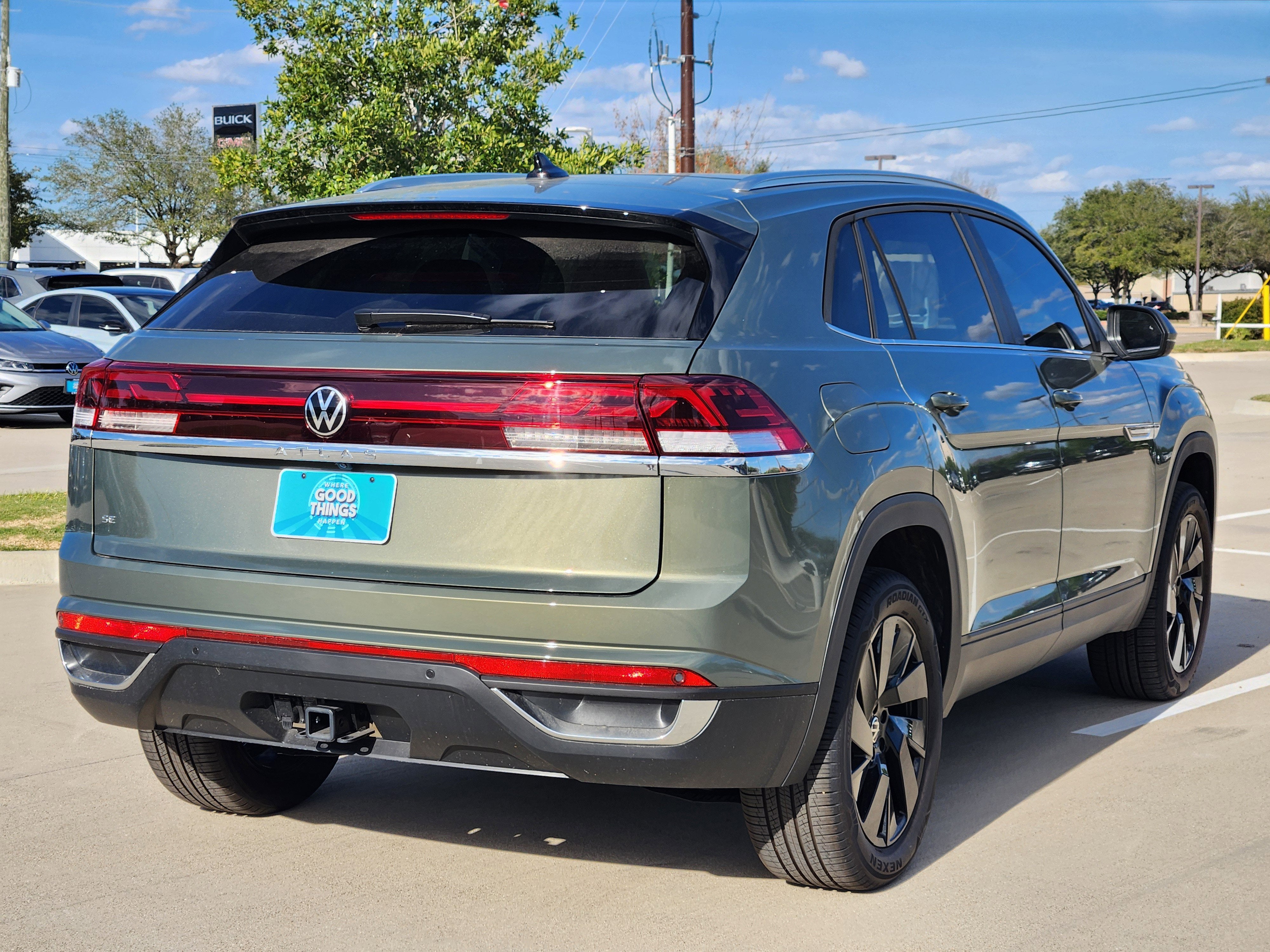 2026 Volkswagen Atlas Cross Sport 2.0T SE w/Technology