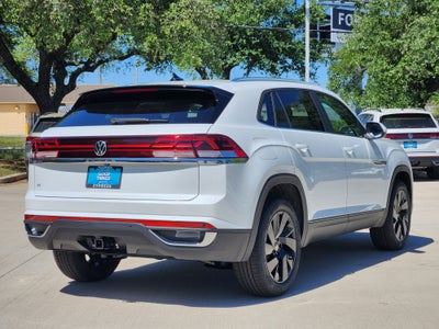 2026 Volkswagen Atlas Cross Sport 2.0T SE w/Technology