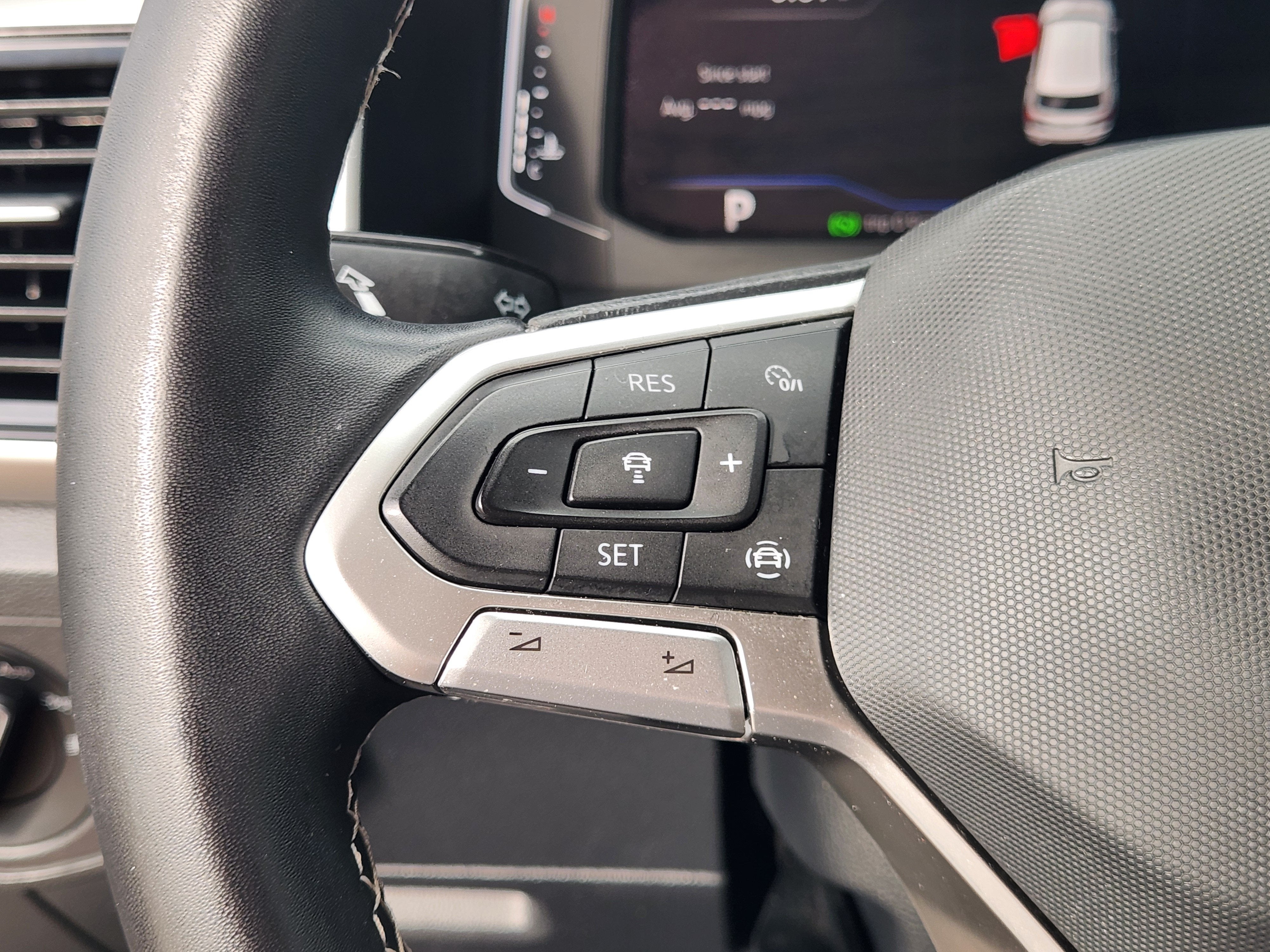 2022 Volkswagen Atlas Cross Sport 3.6L V6 SE w/Technology