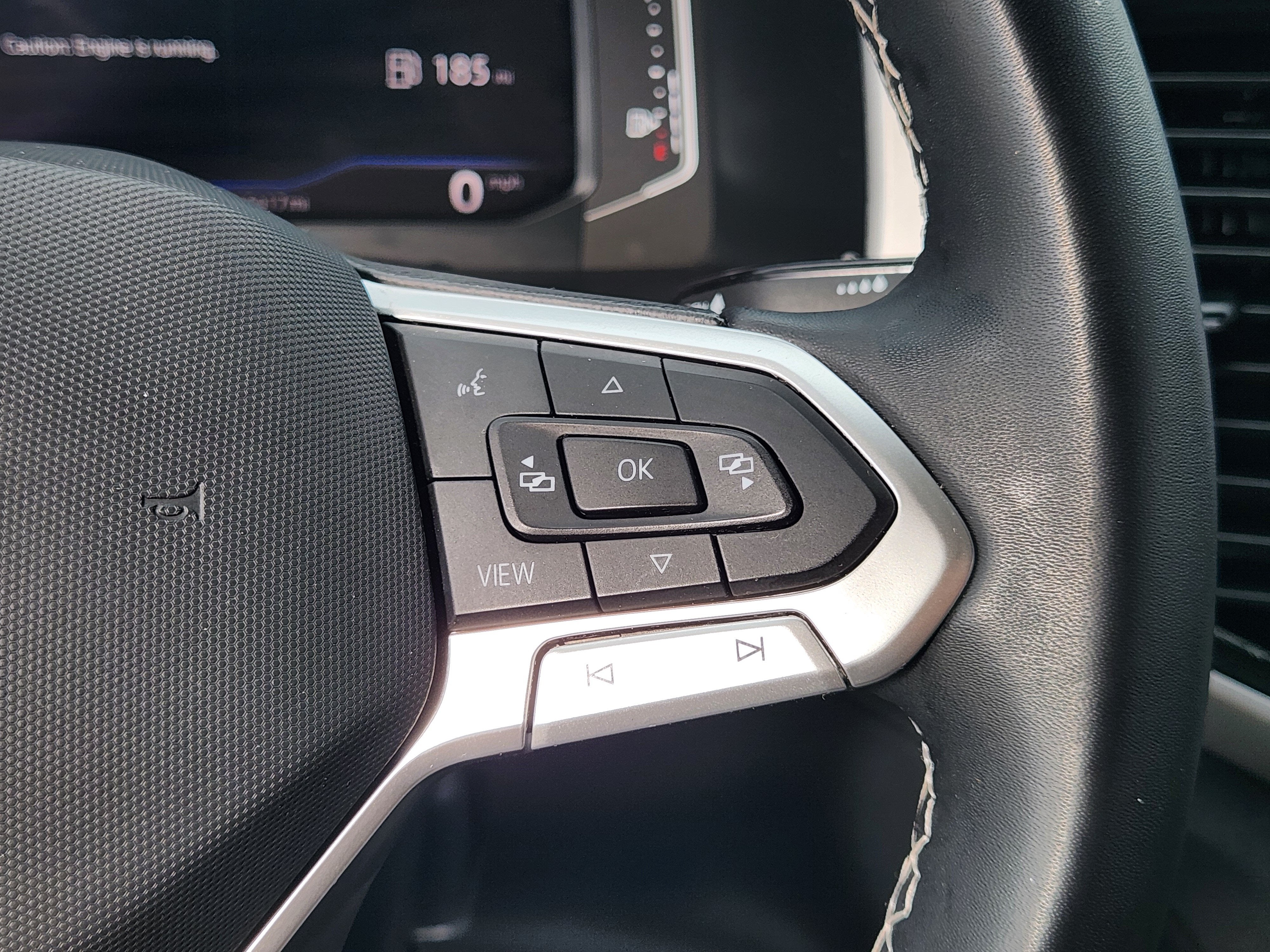 2022 Volkswagen Atlas Cross Sport 3.6L V6 SE w/Technology