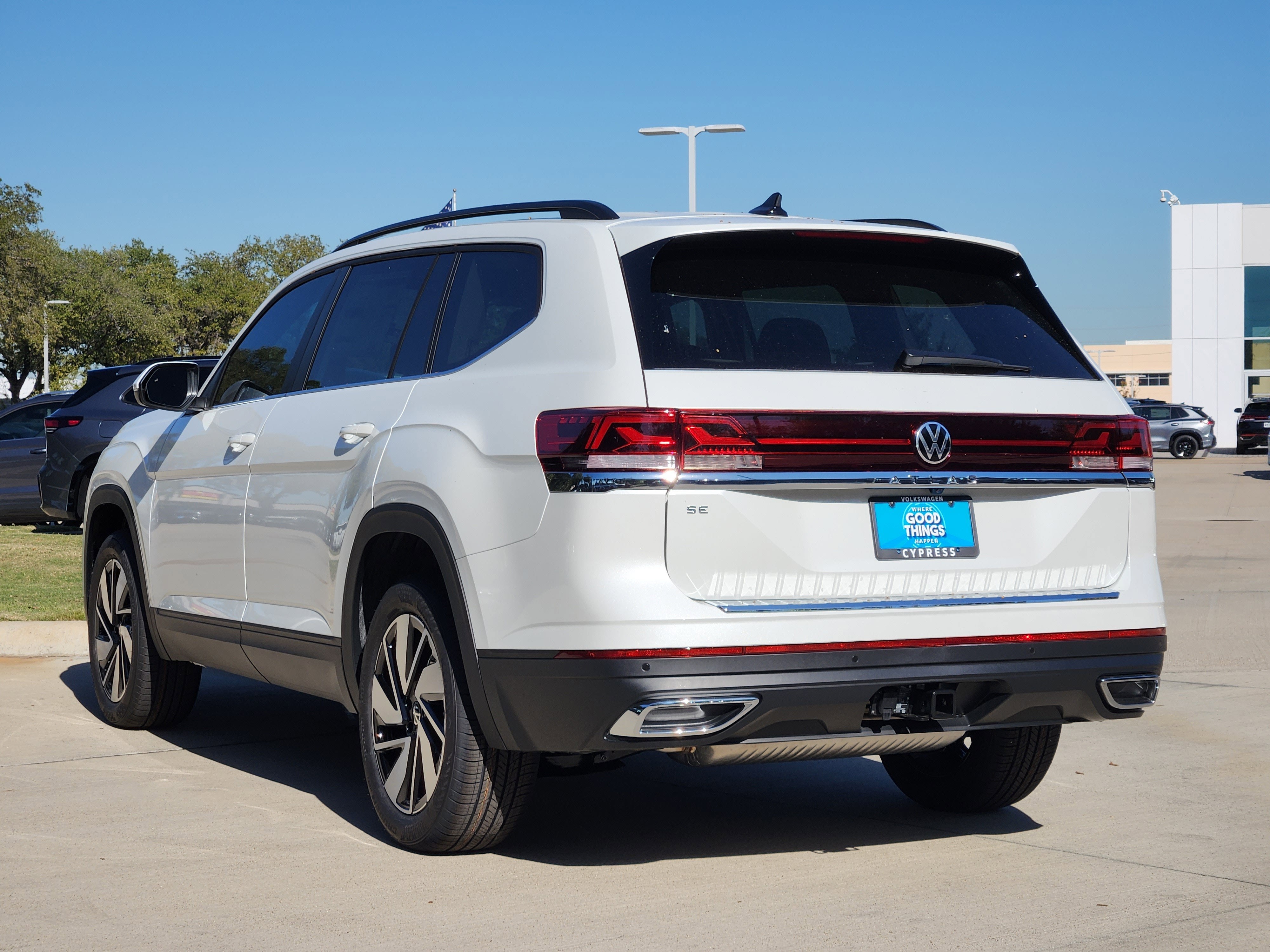 2026 Volkswagen Atlas 2.0T SE w/Technology