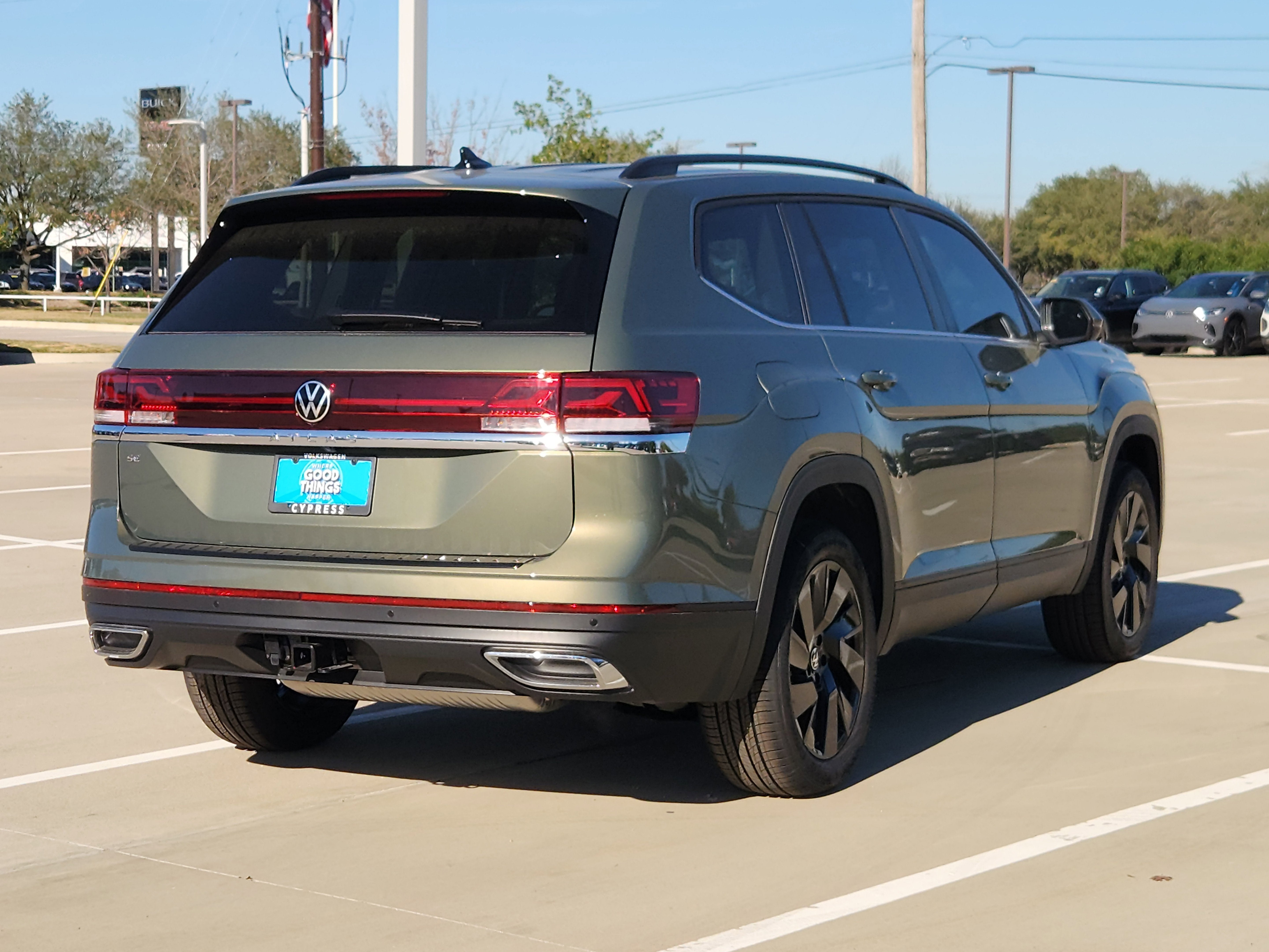 2026 Volkswagen Atlas 2.0T SE w/Technology