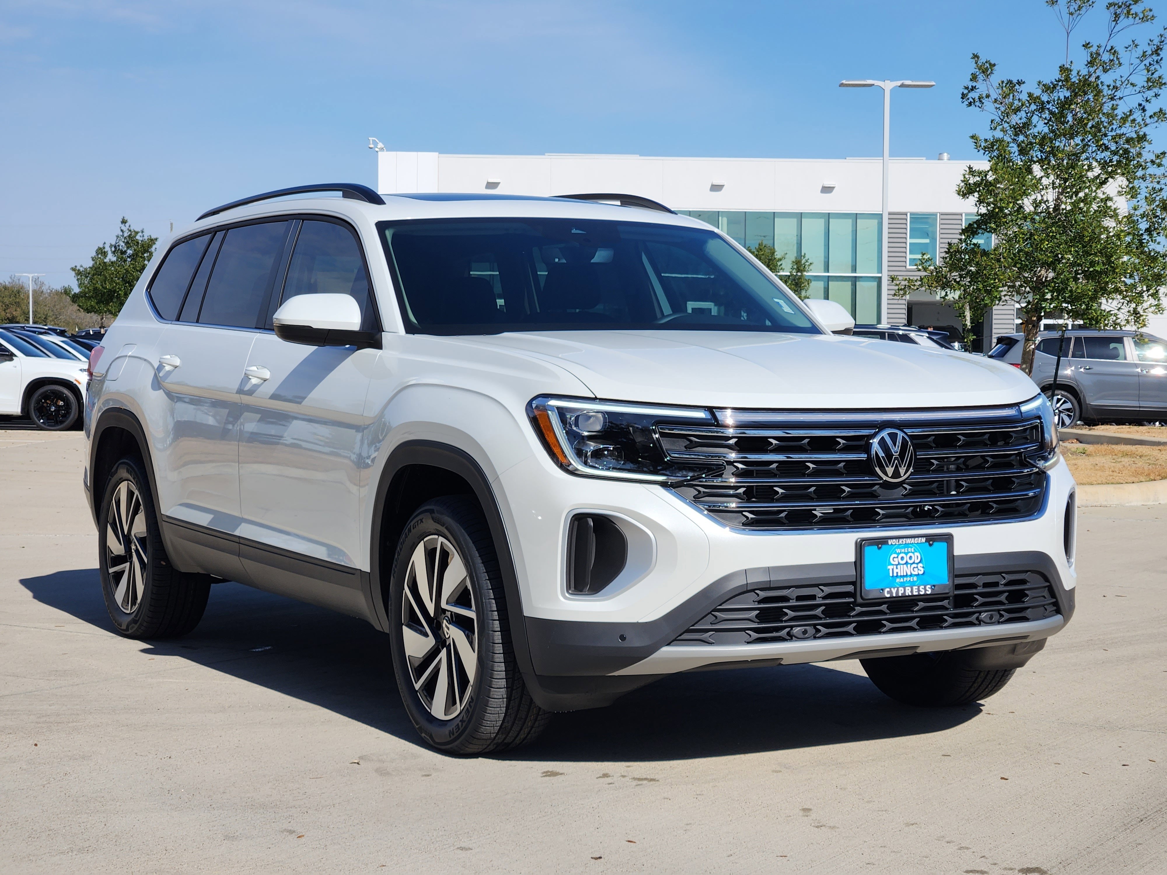 2026 Volkswagen Atlas 2.0T SE w/Technology