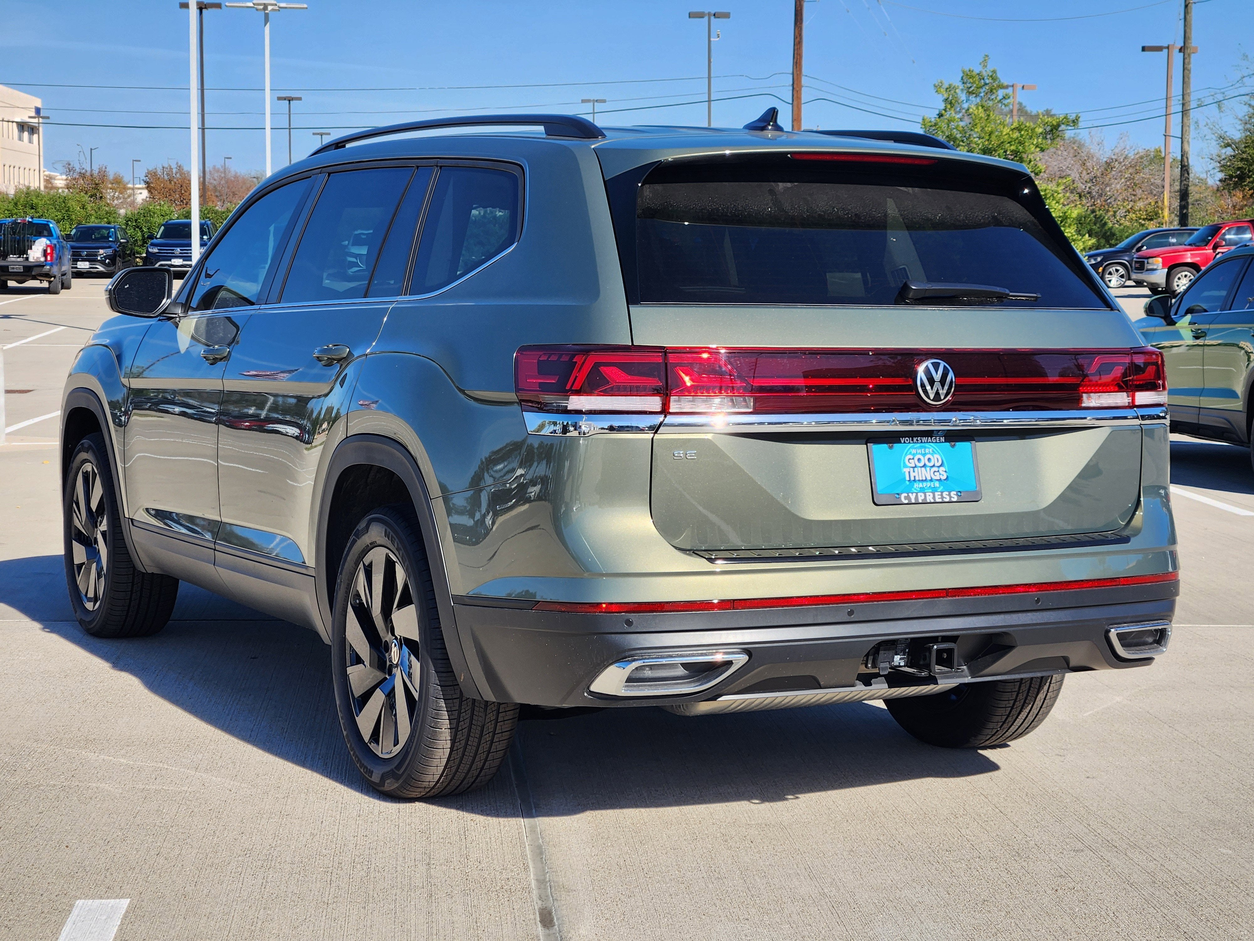 2026 Volkswagen Atlas 2.0T SE w/Technology