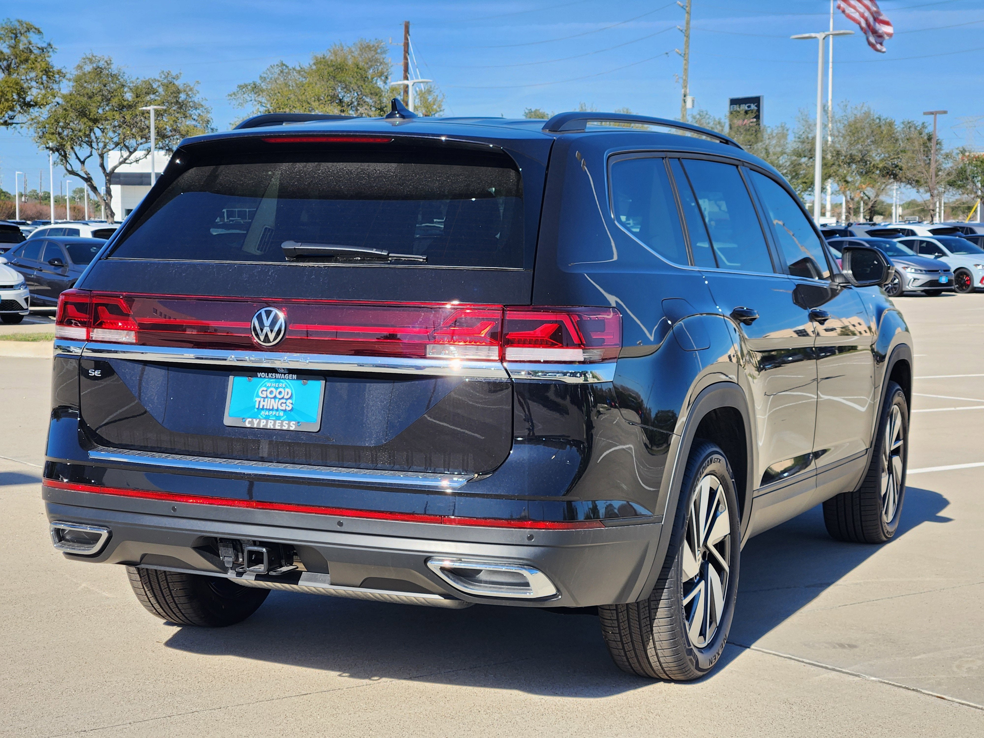2026 Volkswagen Atlas 2.0T SE w/Technology