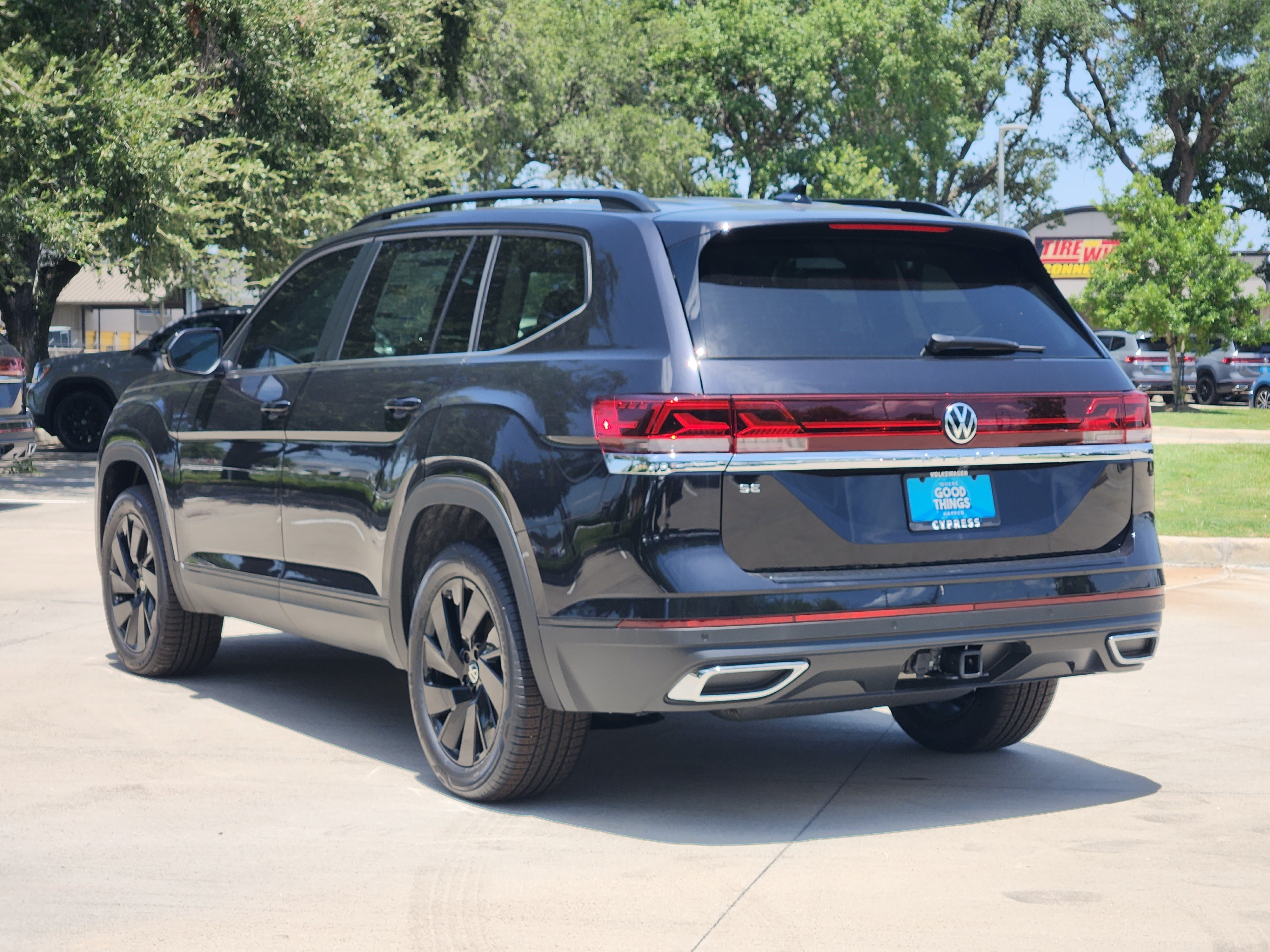 2026 Volkswagen Atlas 2.0T SE w/Technology