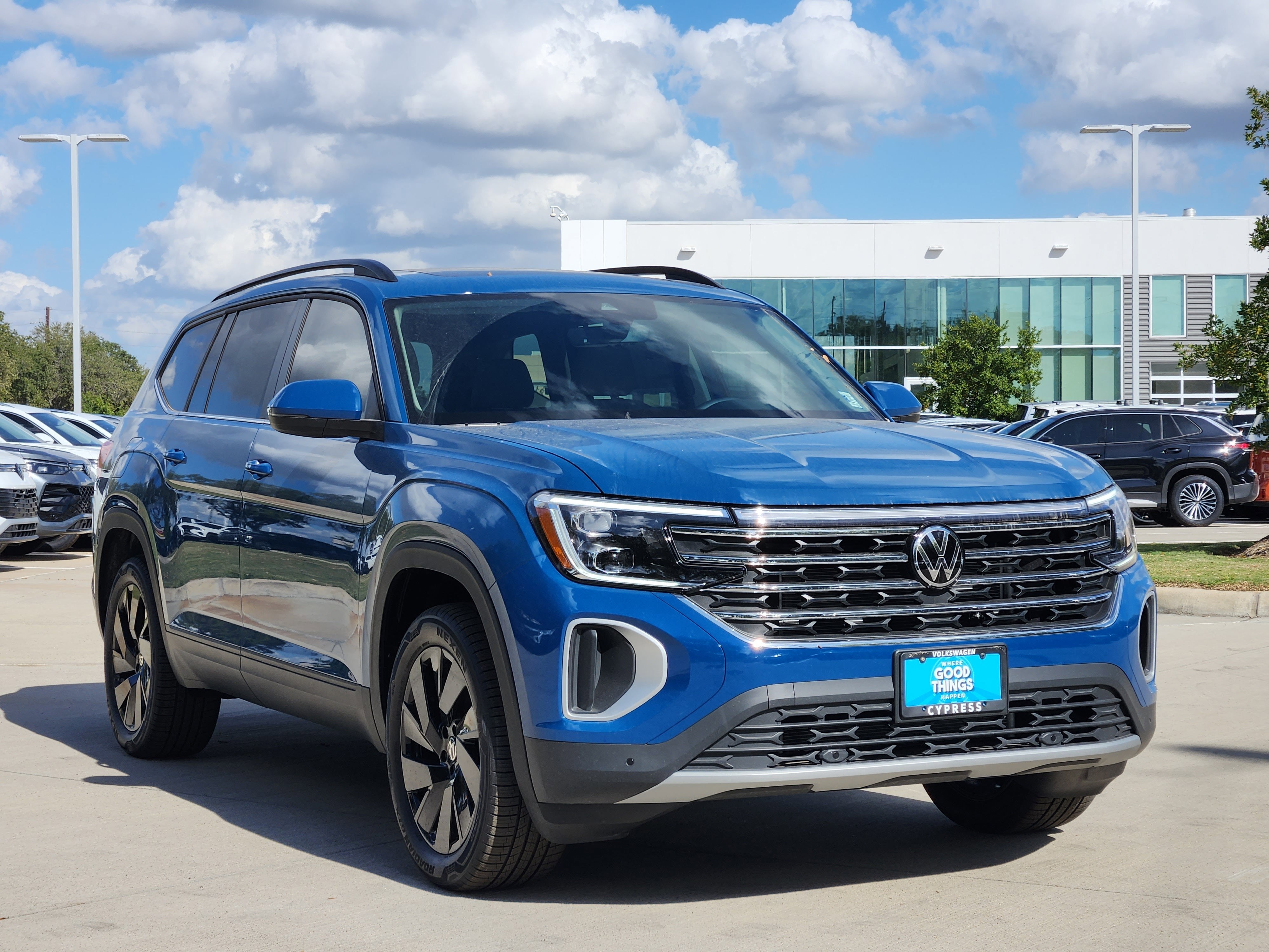 2026 Volkswagen Atlas 2.0T SE w/Technology