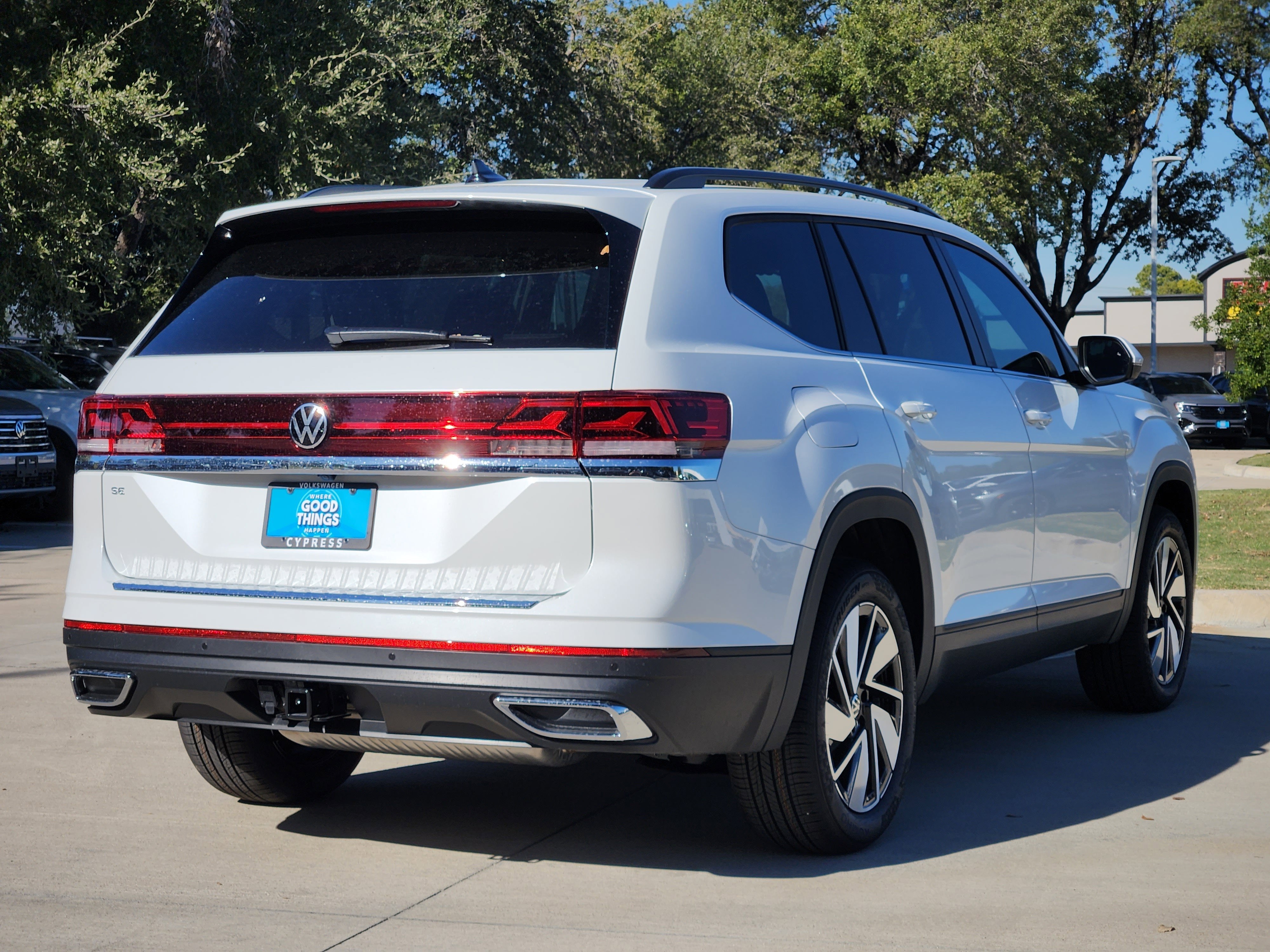 2026 Volkswagen Atlas 2.0T SE w/Technology