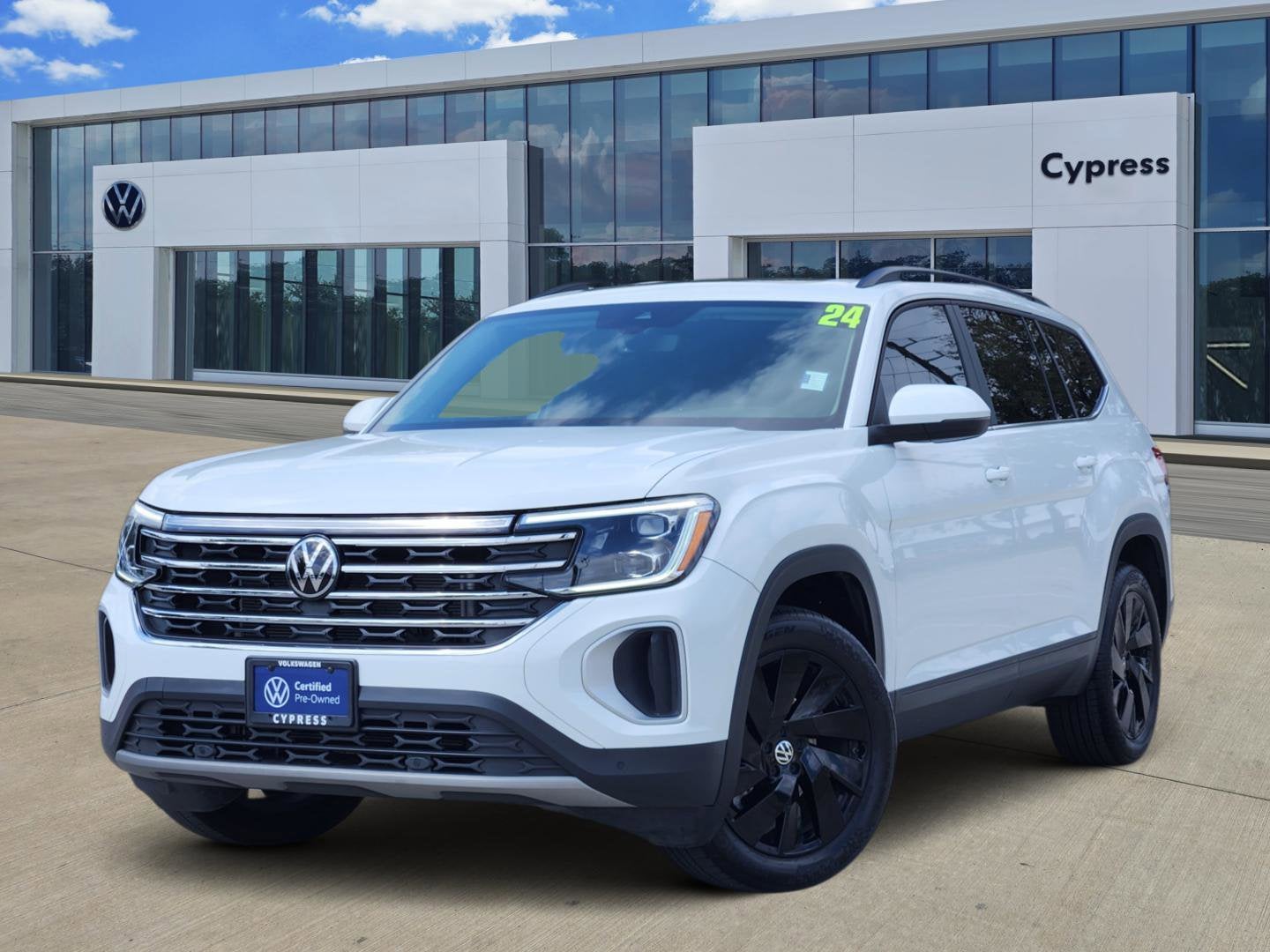 2024 Volkswagen Atlas 2.0T SE w/Technology