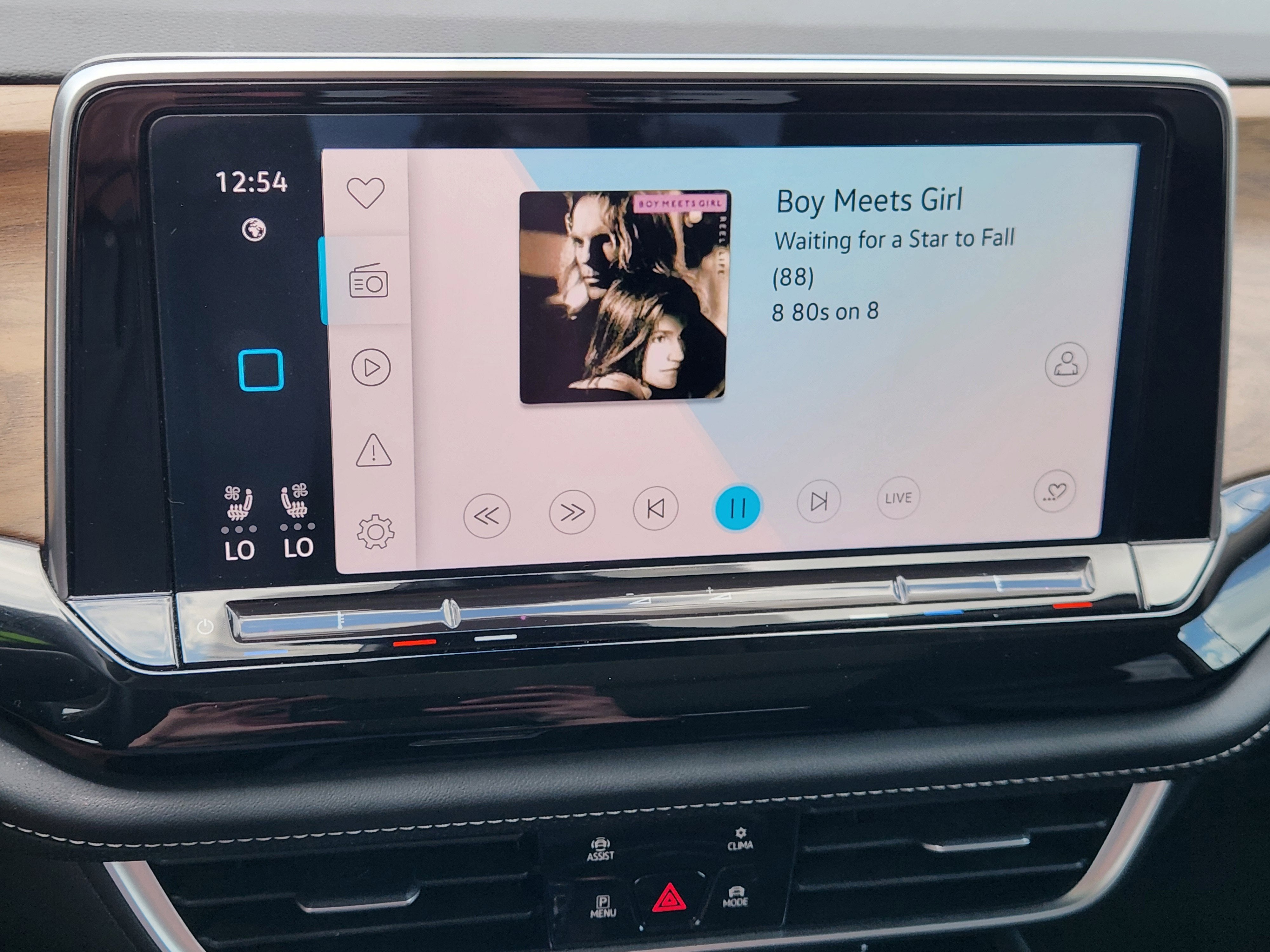 2024 Volkswagen Atlas 2.0T SE w/Technology