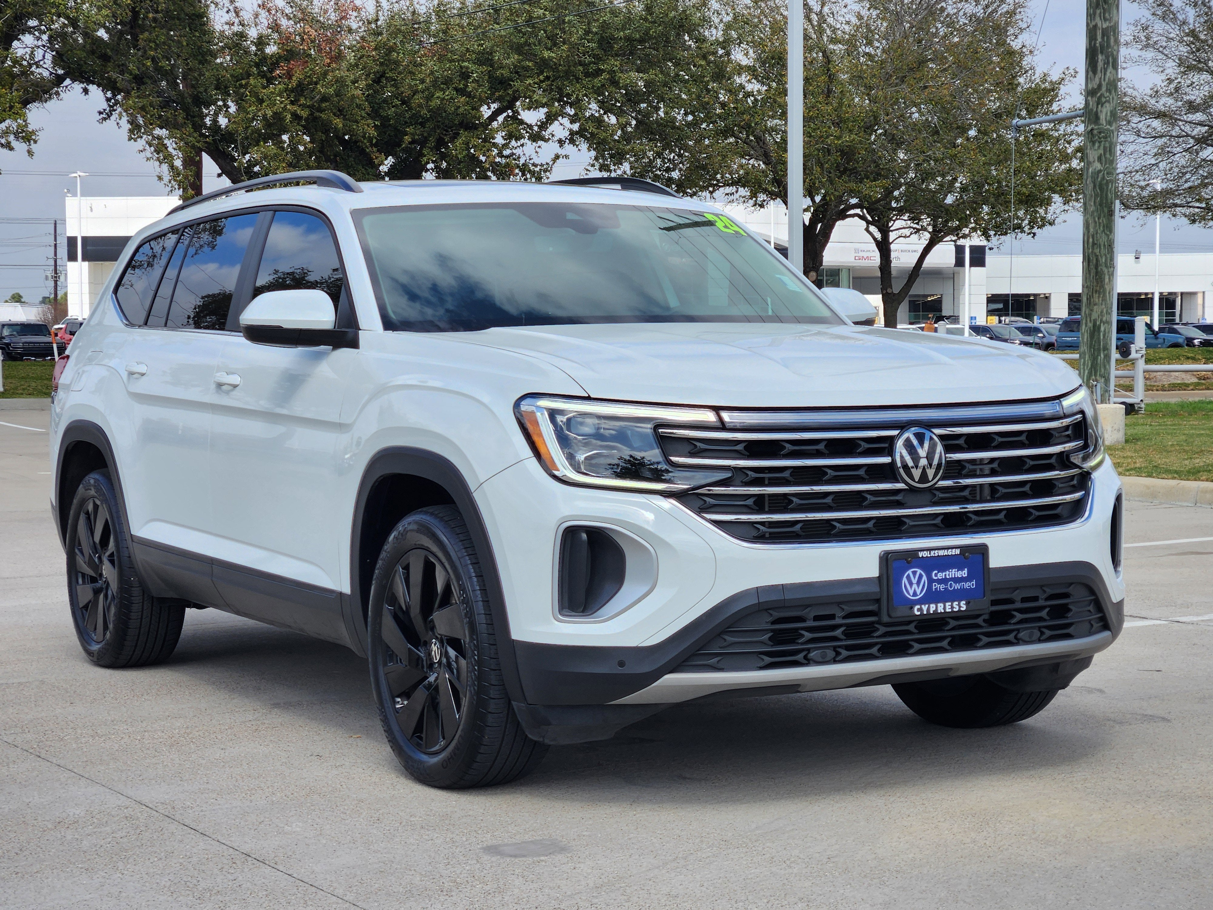 2024 Volkswagen Atlas 2.0T SE w/Technology