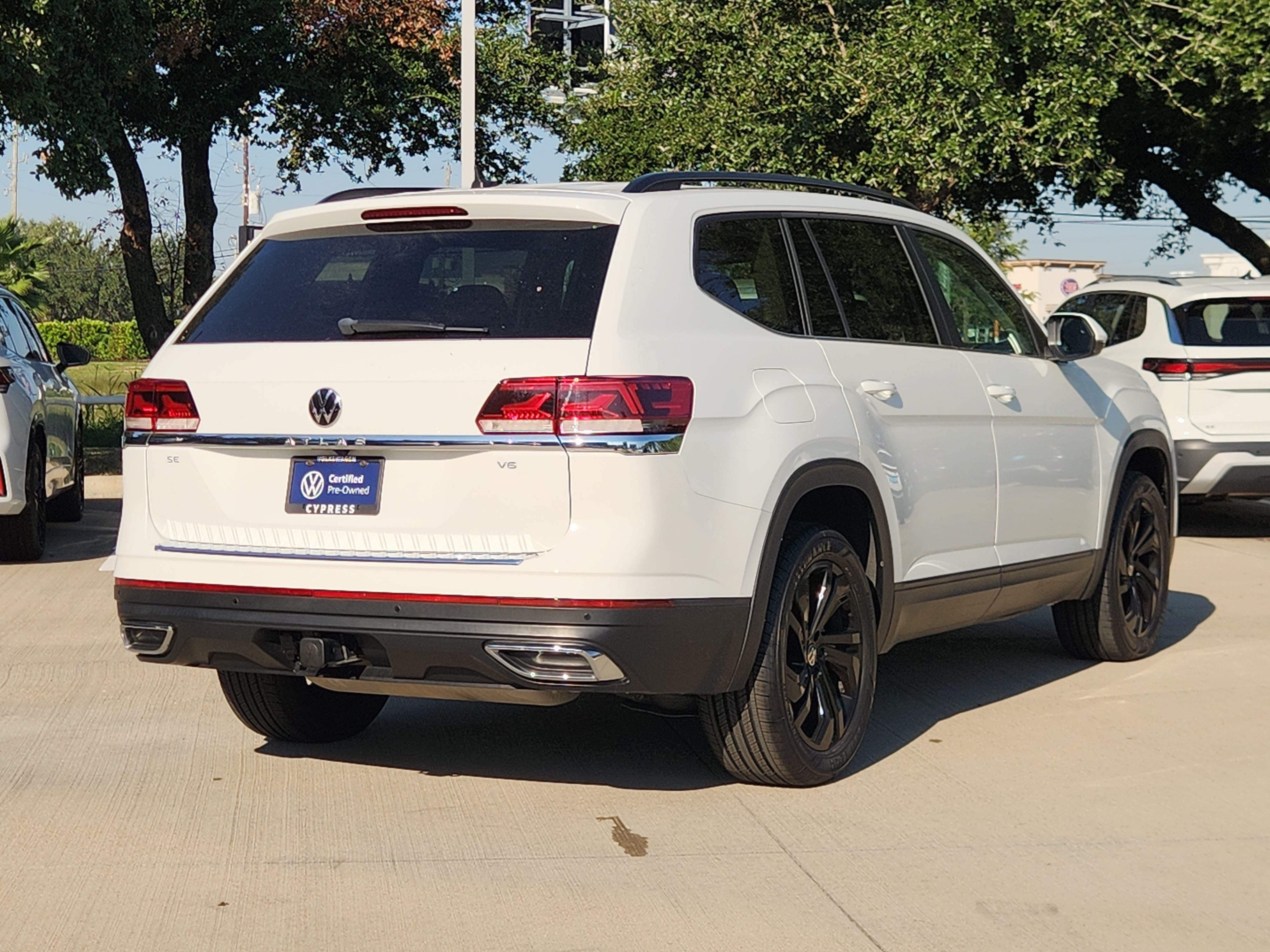 2023 Volkswagen Atlas 3.6L V6 SE w/Technology