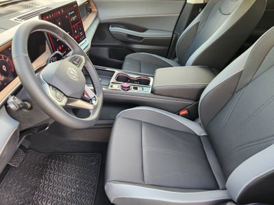 2027 Volkswagen Atlas SE w/Technology