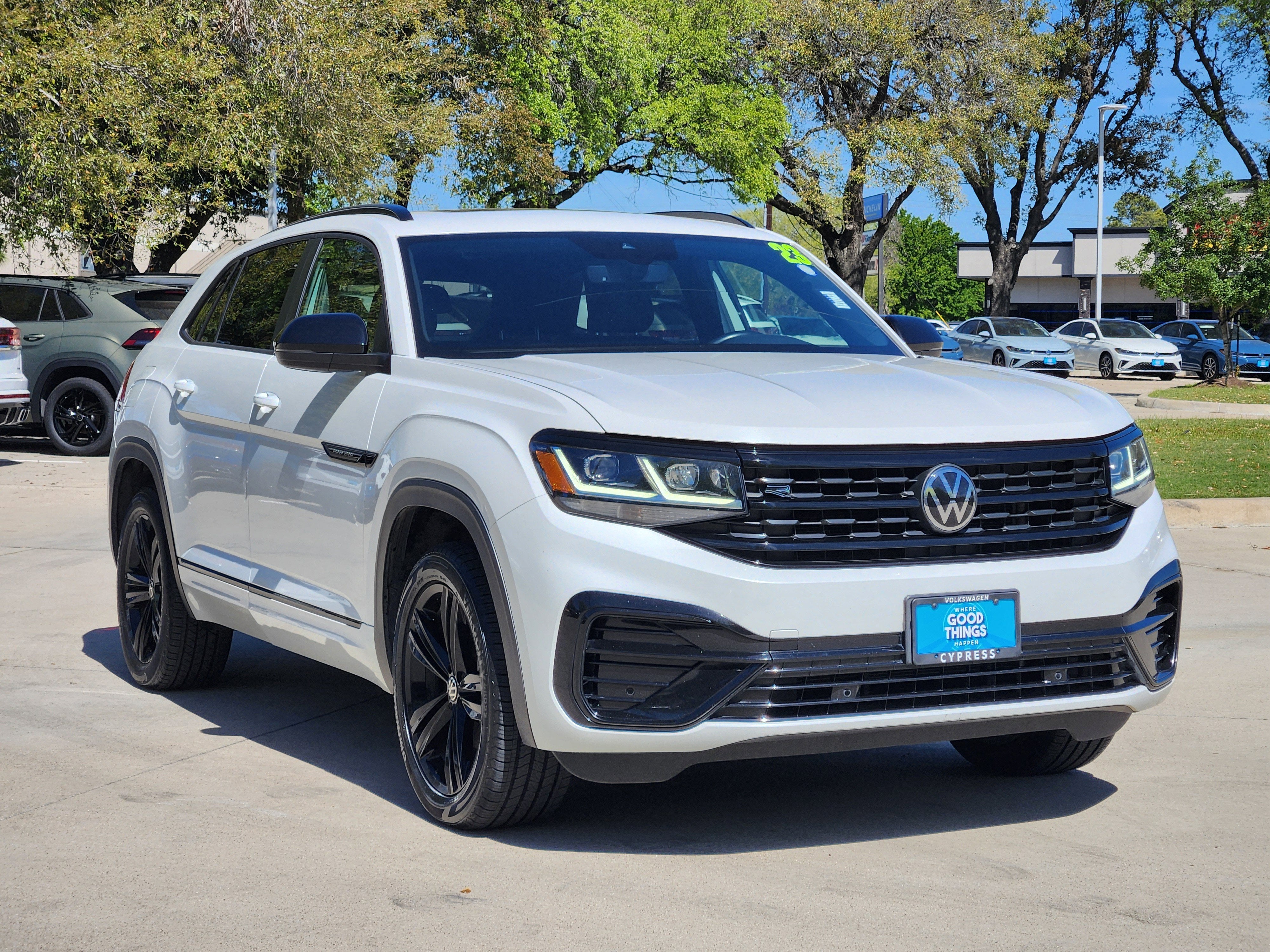 2023 Volkswagen Atlas Cross Sport 3.6L V6 SEL R-Line Black