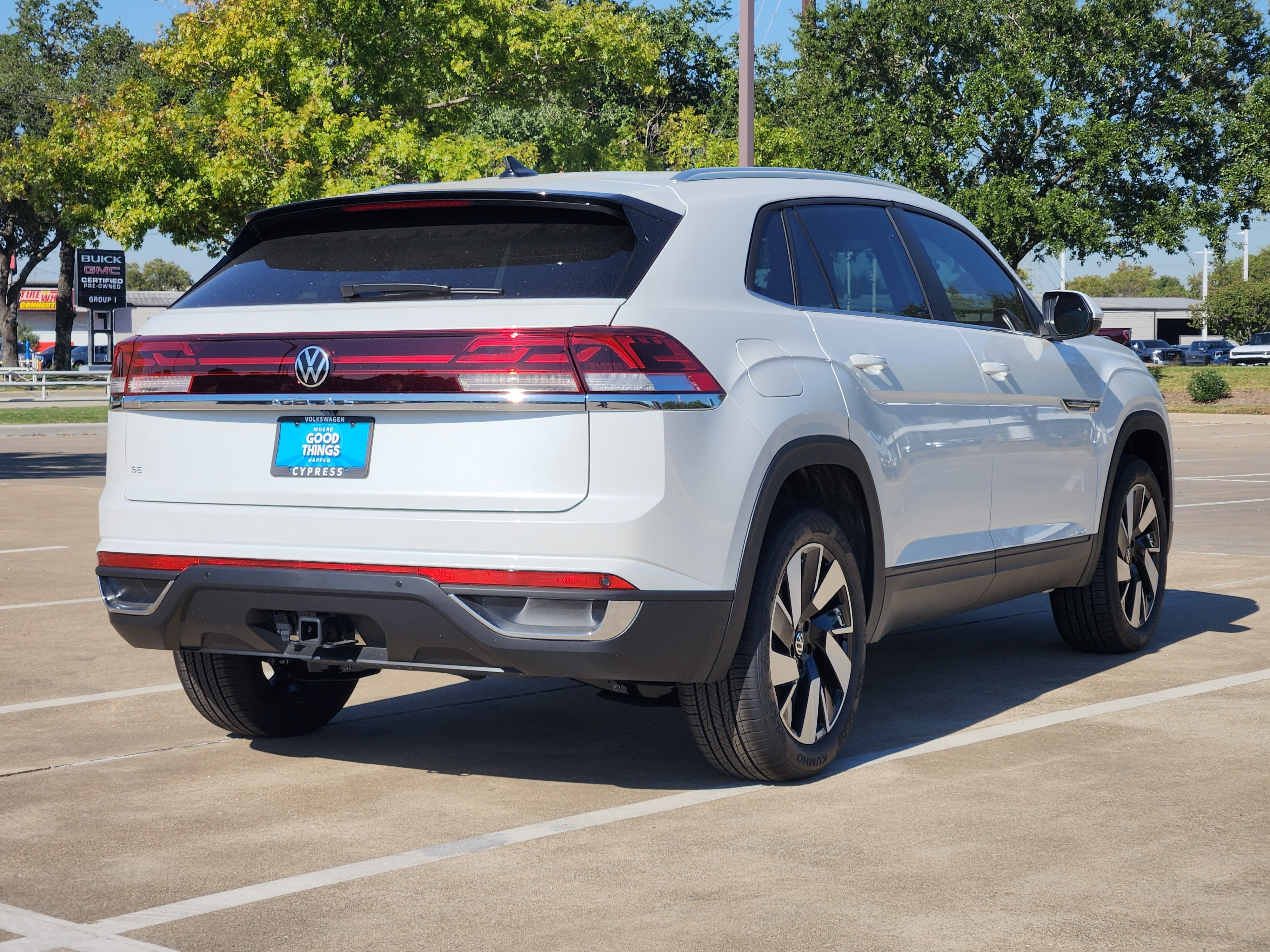 2026 Volkswagen Atlas Cross Sport 2.0T SE w/Technology