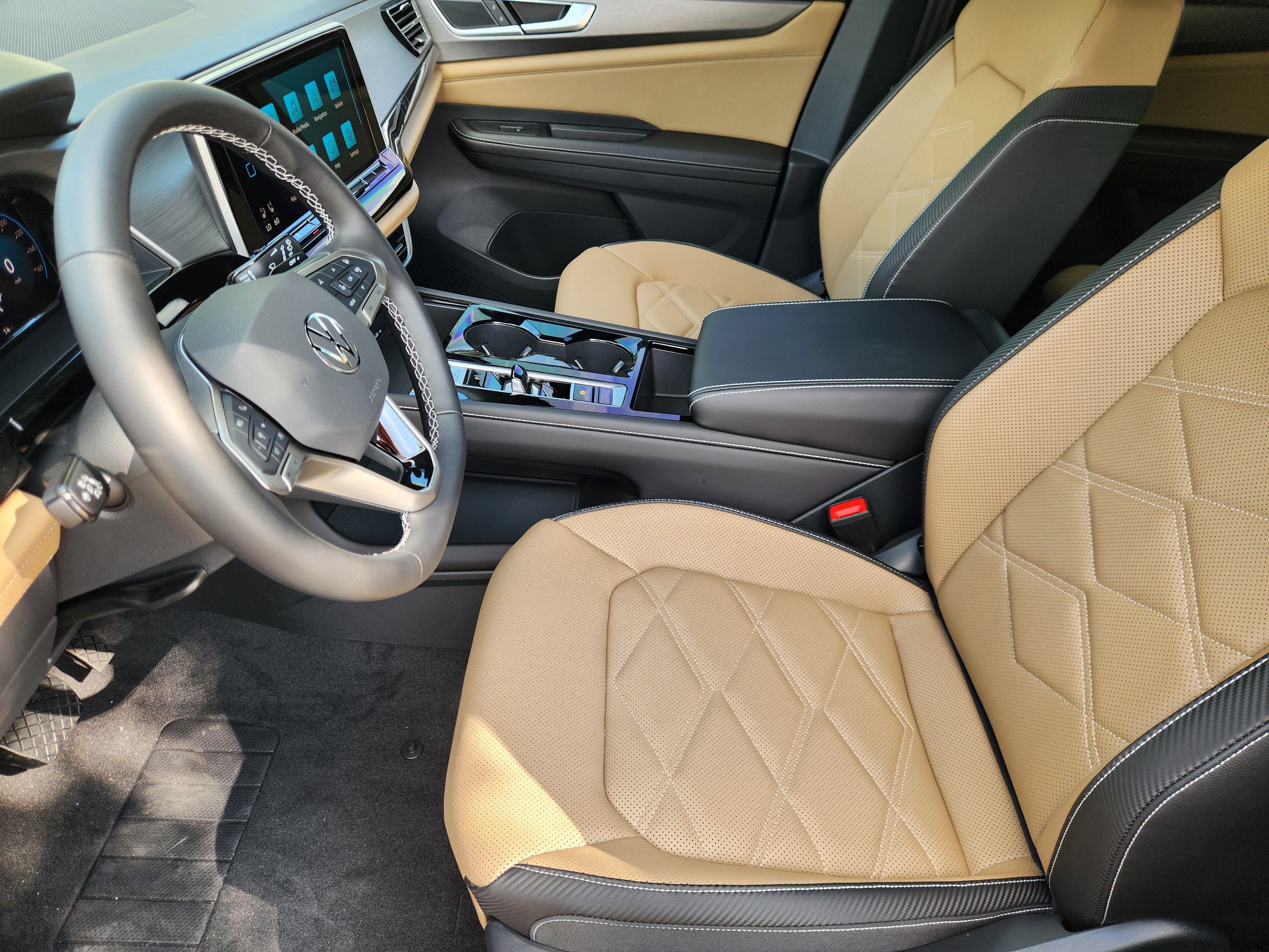 2026 Volkswagen Atlas Cross Sport 2.0T SE w/Technology