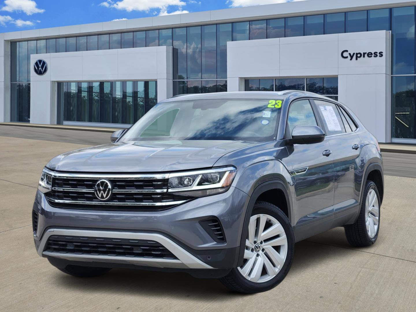 2023 Volkswagen Atlas Cross Sport 2.0T SE w/Technology