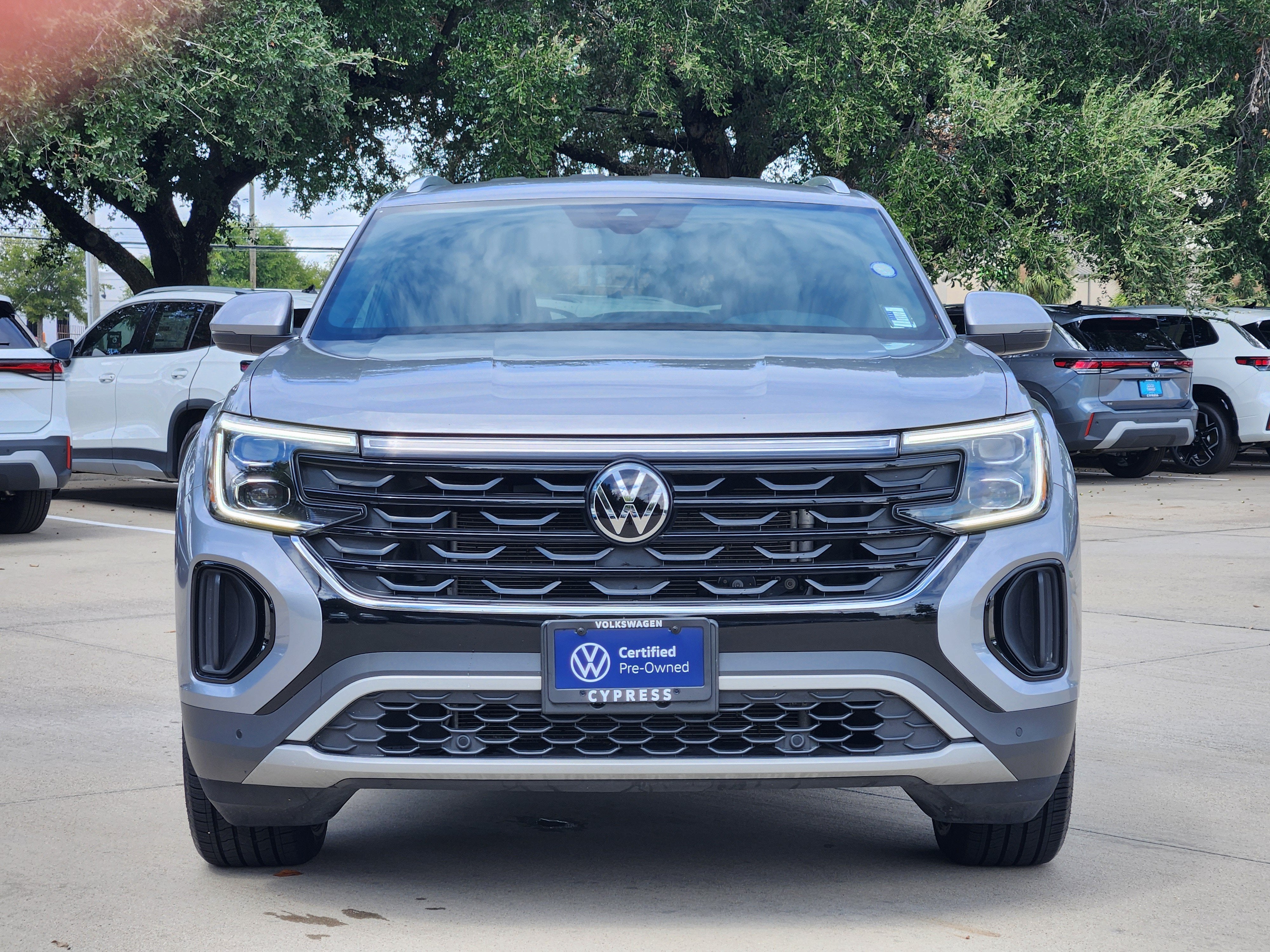 2026 Volkswagen Atlas Cross Sport 2.0T SE w/Technology